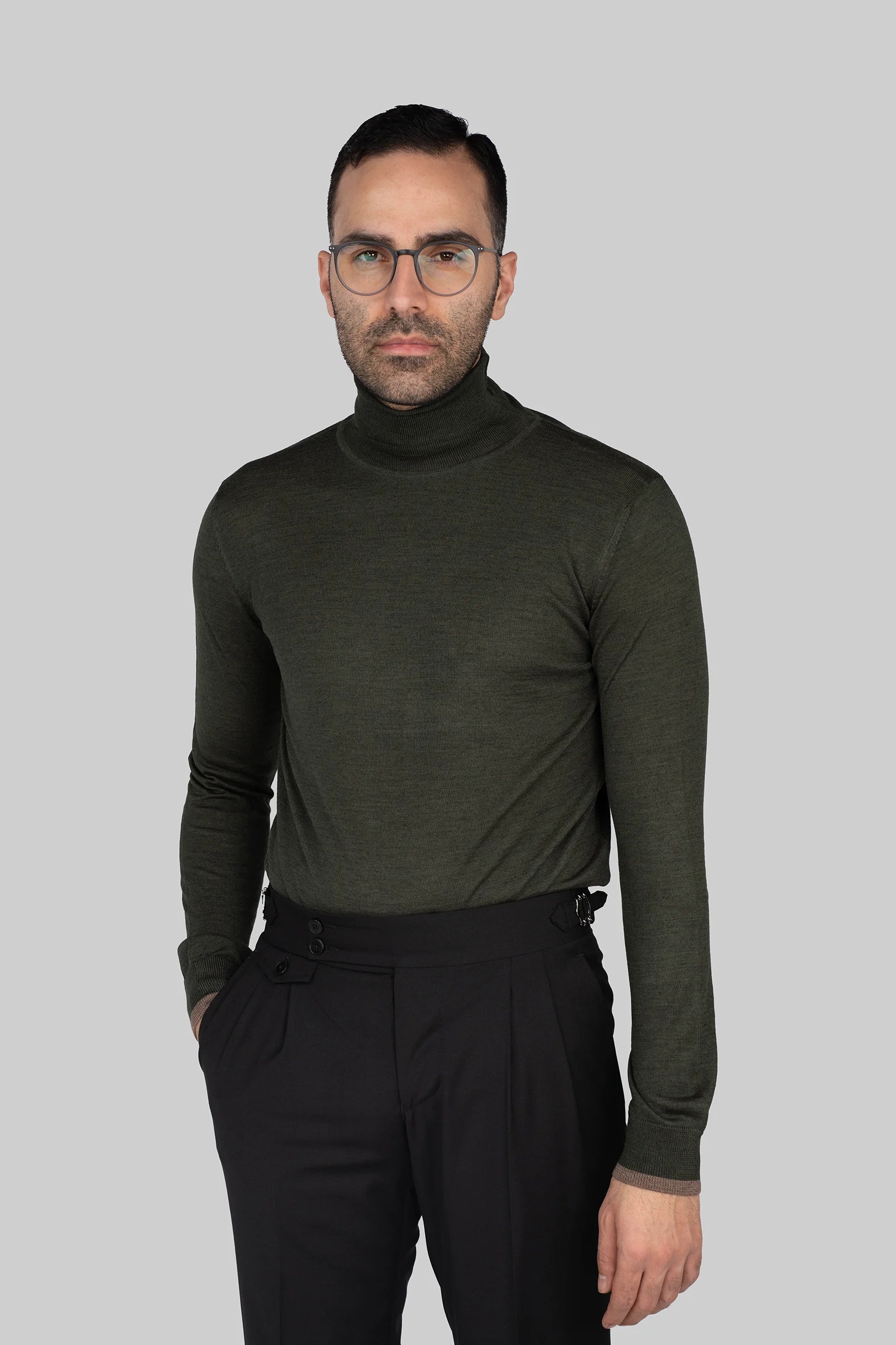 Dunkelgrüner italienischer Woll-Acryl Rollkragenpullover