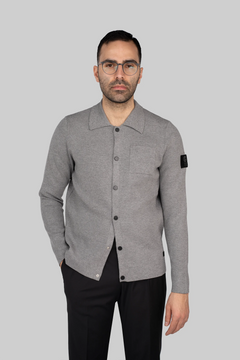 Grauer italienischer Woll-Acryl-Knopf-Pullover