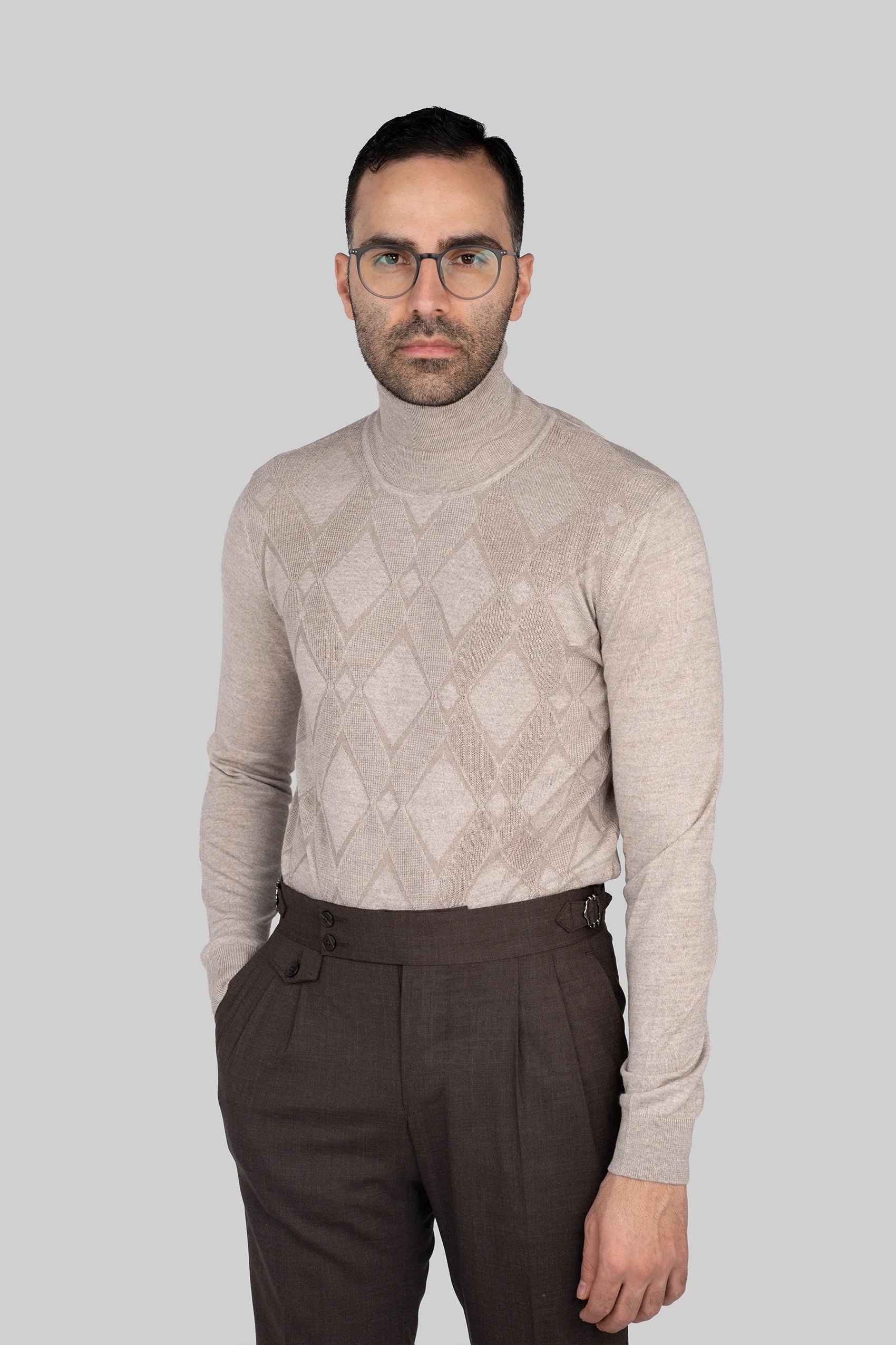 Beiger italienischer Woll-Acryl-Rollkragenpullover