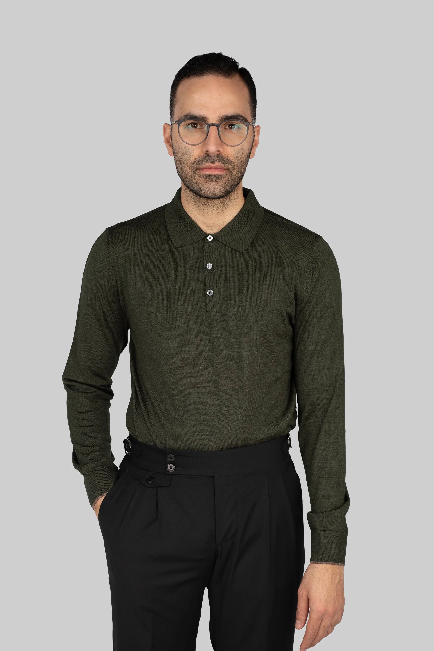 Dunkelgrüner italienischer Woll-Acryl-Pullover
