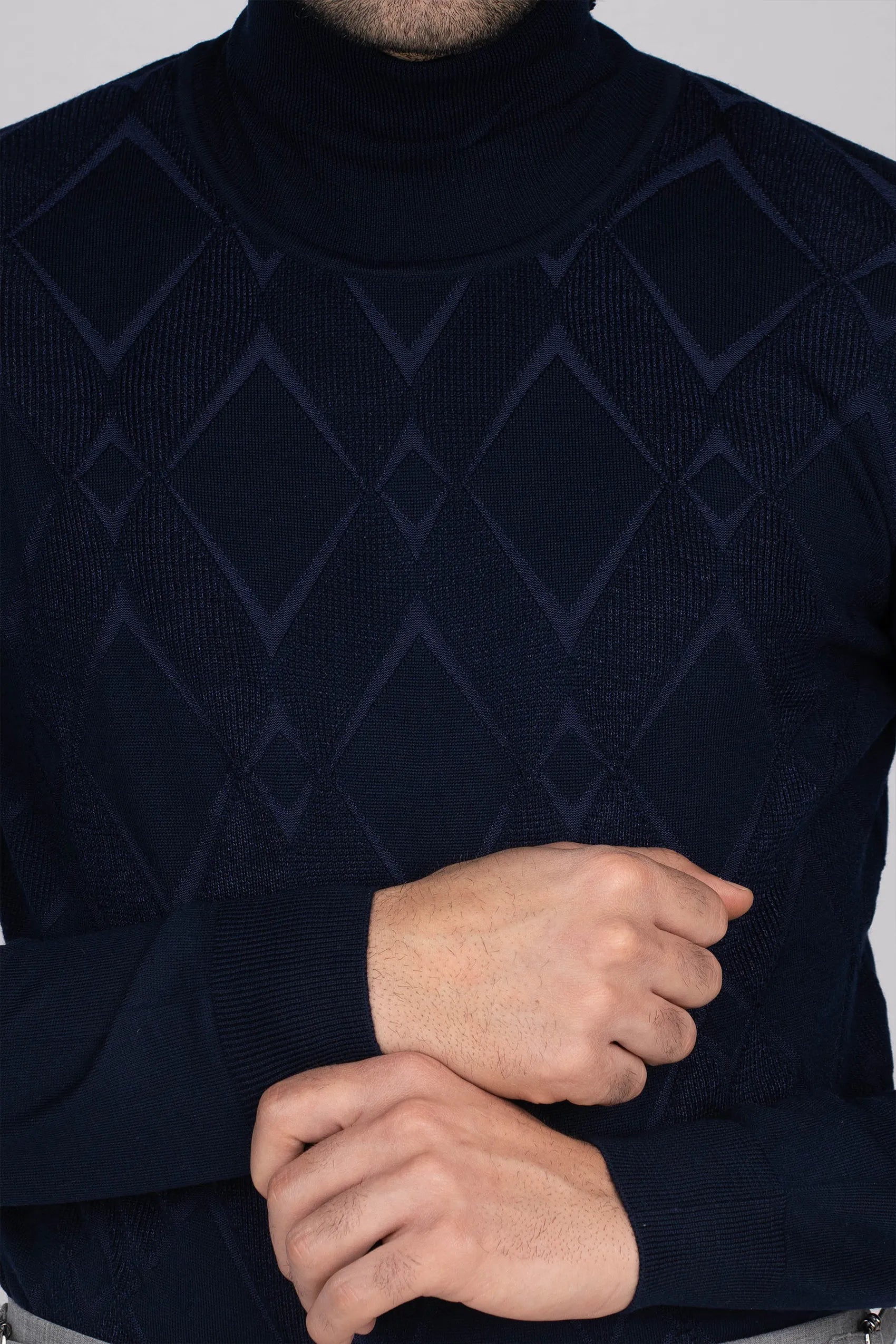 Dunkelblauer Rollkragenpullover aus italienischem Woll-Acryl-Gemisch