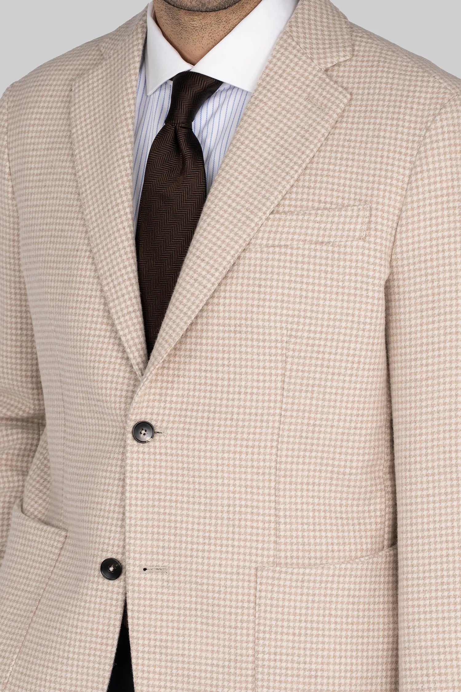 Gemusterter Einreiher in Creme – Slim Fit aus Wolle