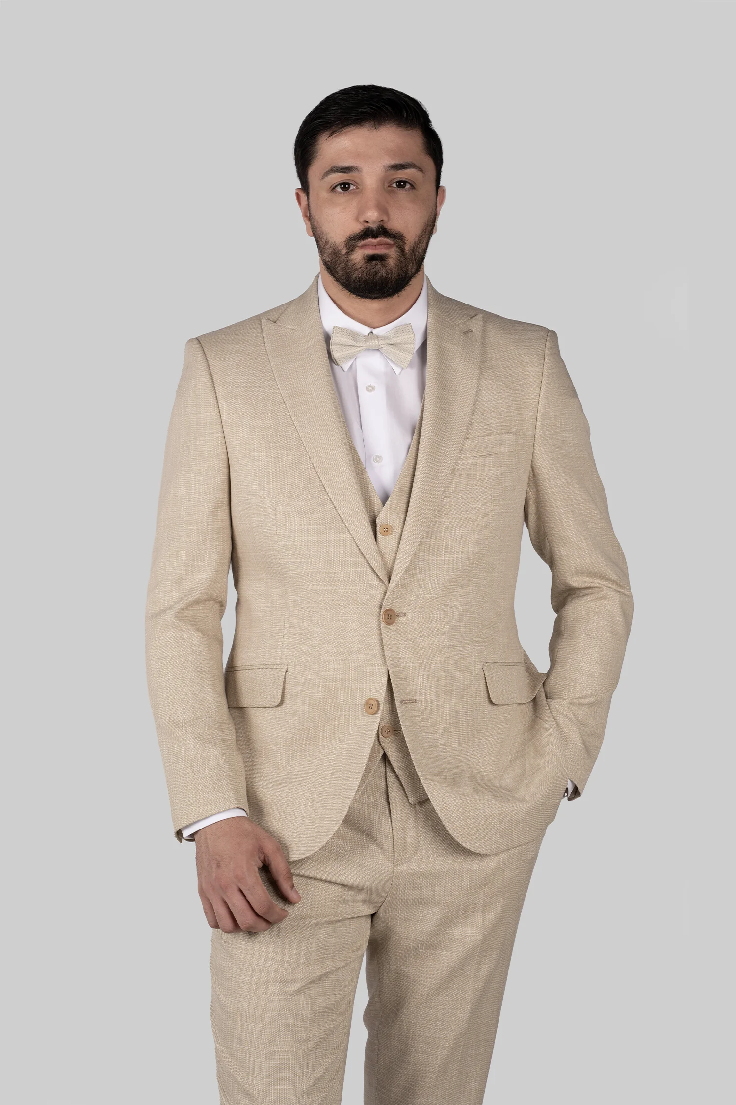 Beige Dreiteiliger -Anzug mit Tailored Fit