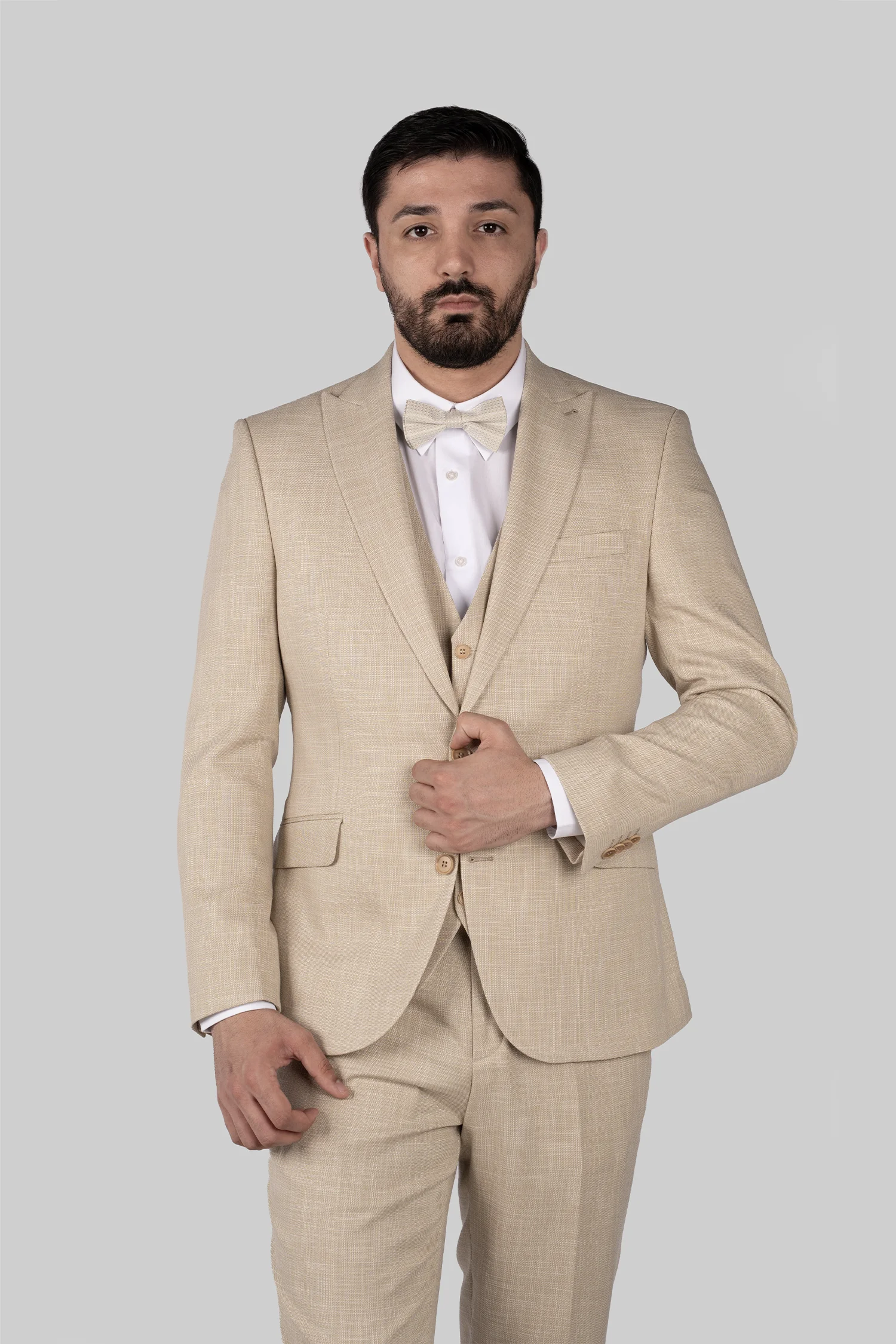 Beige Dreiteiliger -Anzug mit Tailored Fit