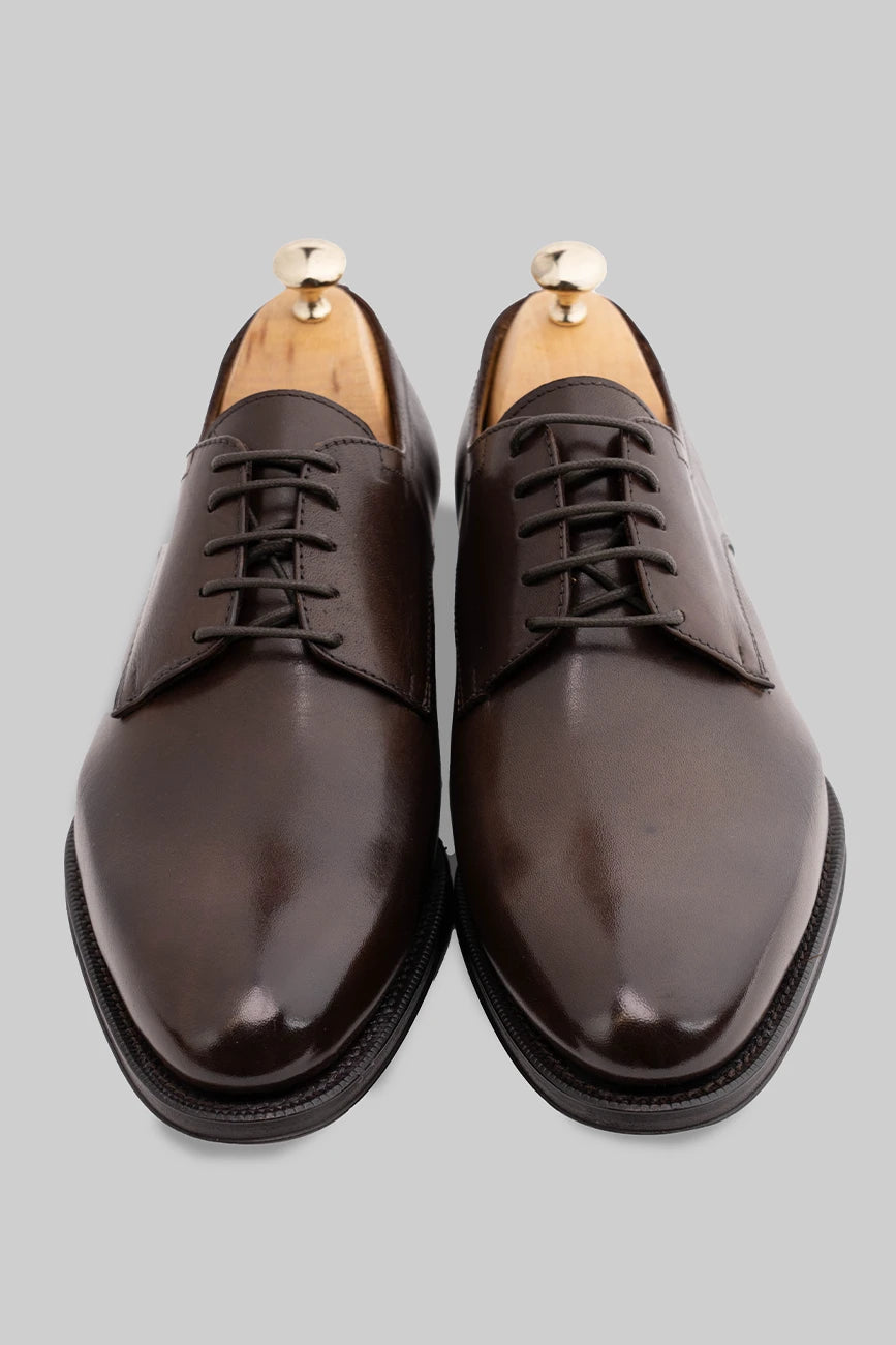 Brauner Derby-Schuh aus Kalbsleder