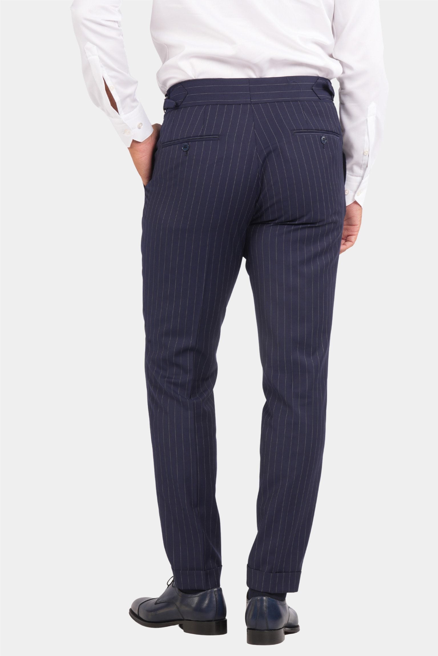 Marineblauer Nadelstreifen Slim Fit Zweireiher Anzug aus Wolle