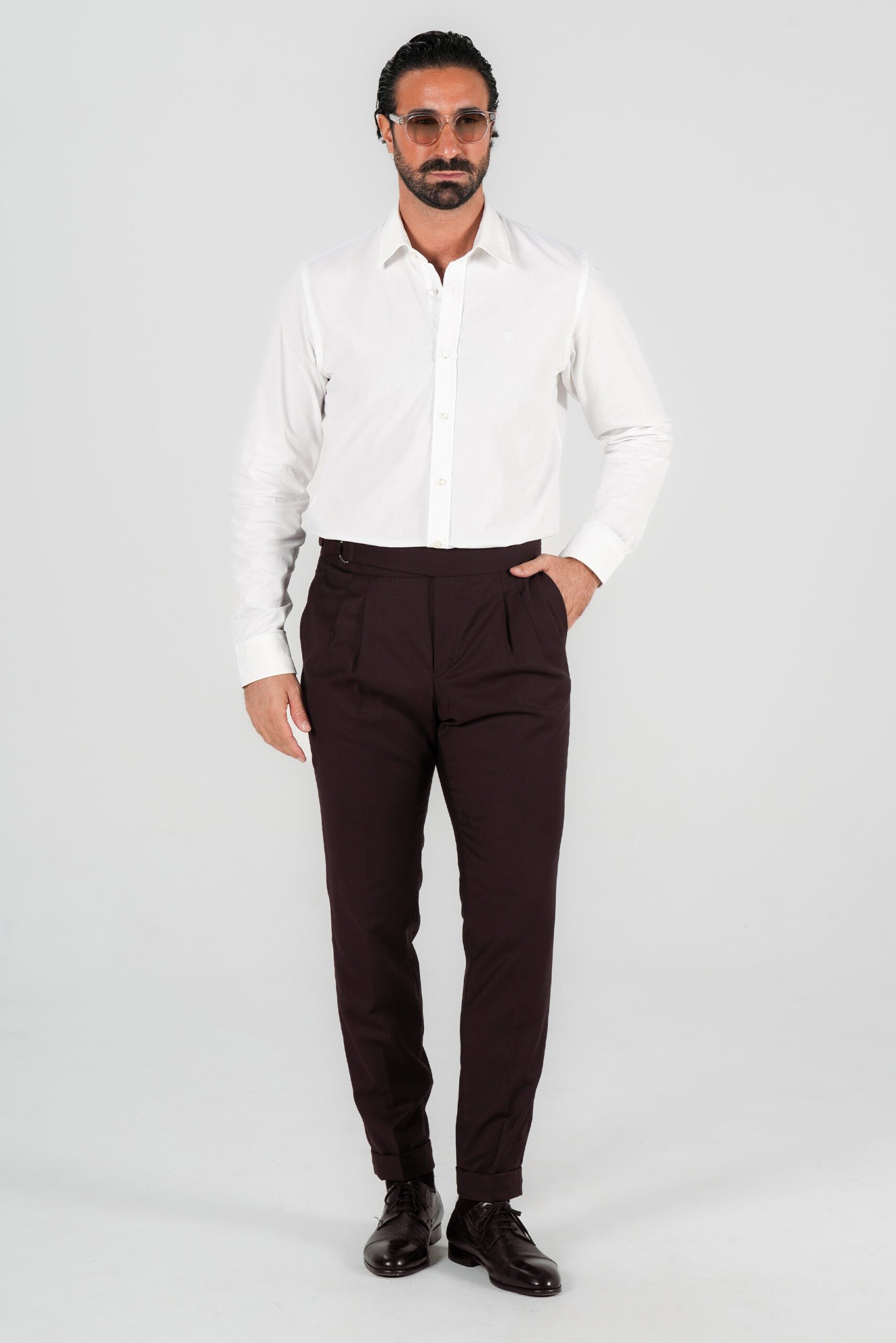 Wine-red trousers made of Italian wool, tailored fit