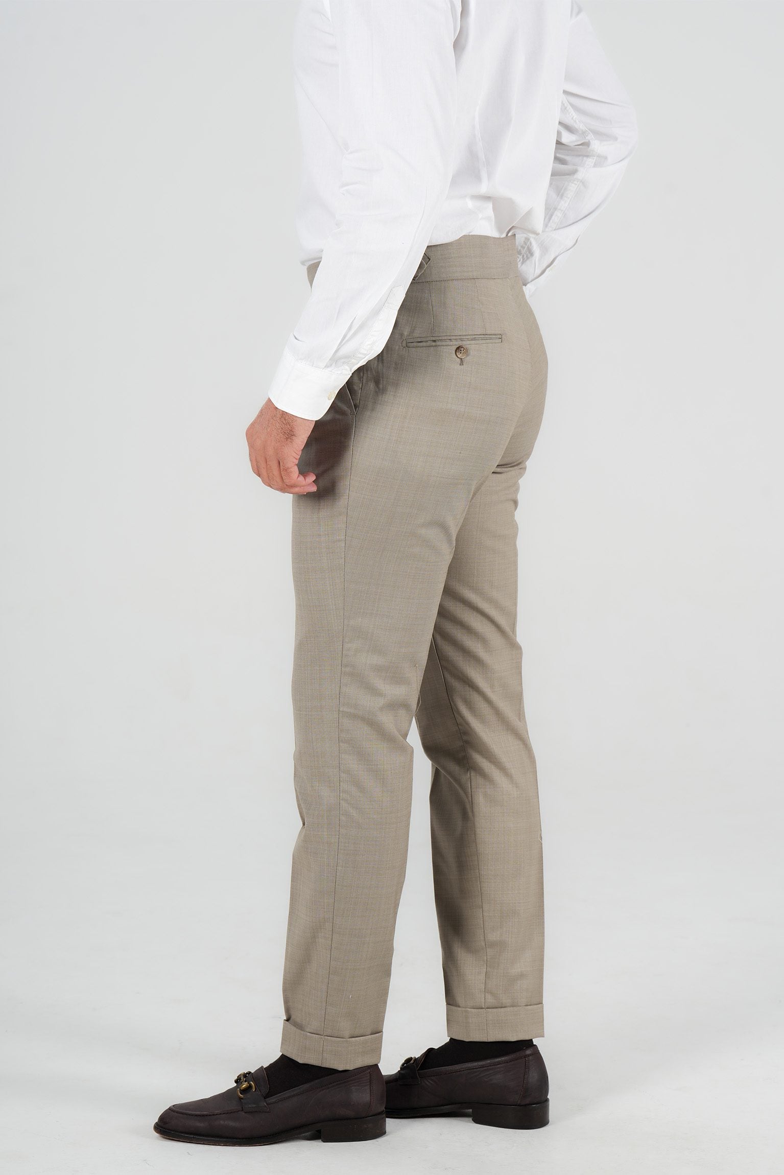 Beige trousers made of Italian wool, tailored fit