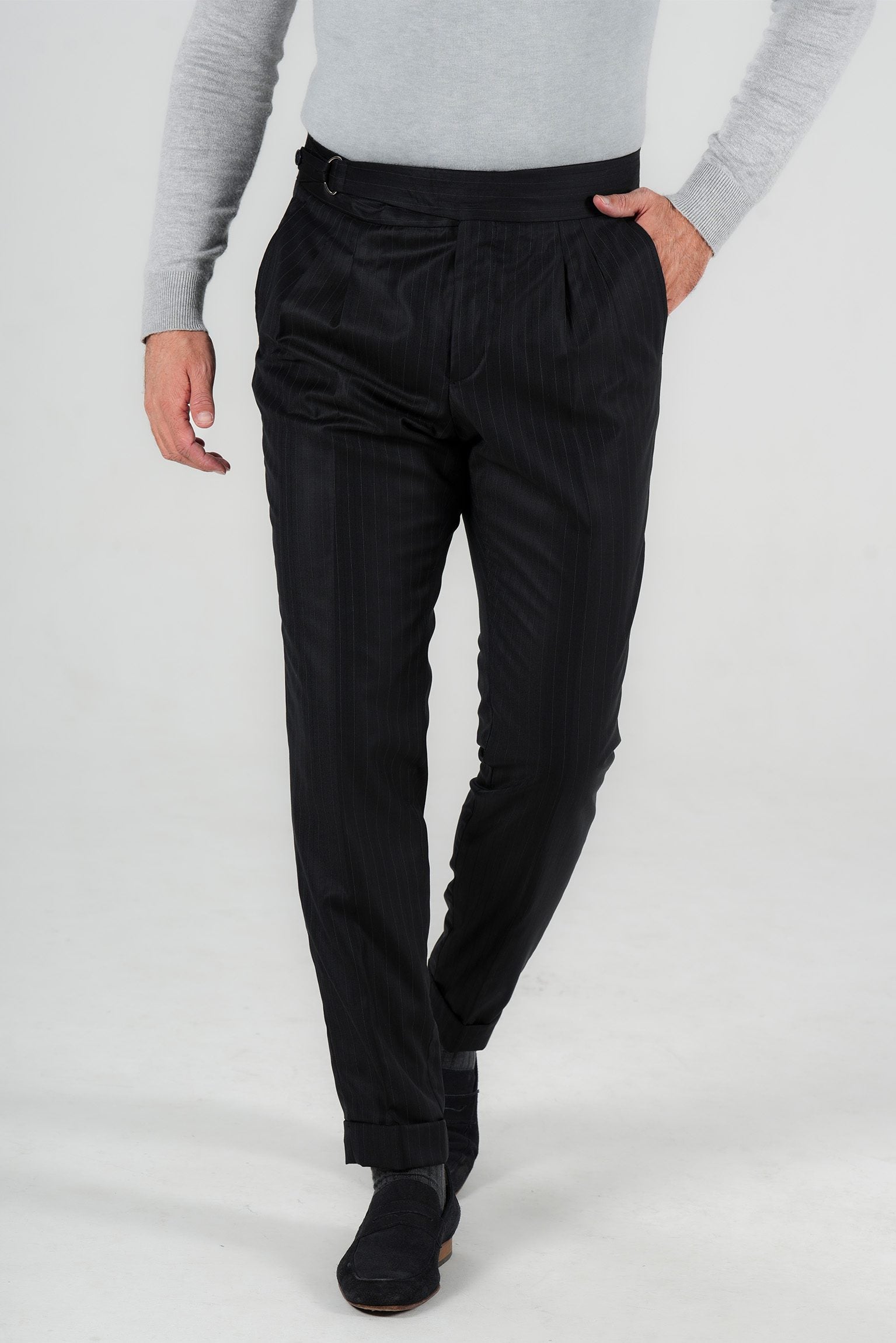 Dunkelblaue Nadelstreifenhose aus italienischer Marina Wolle Tailored Fit