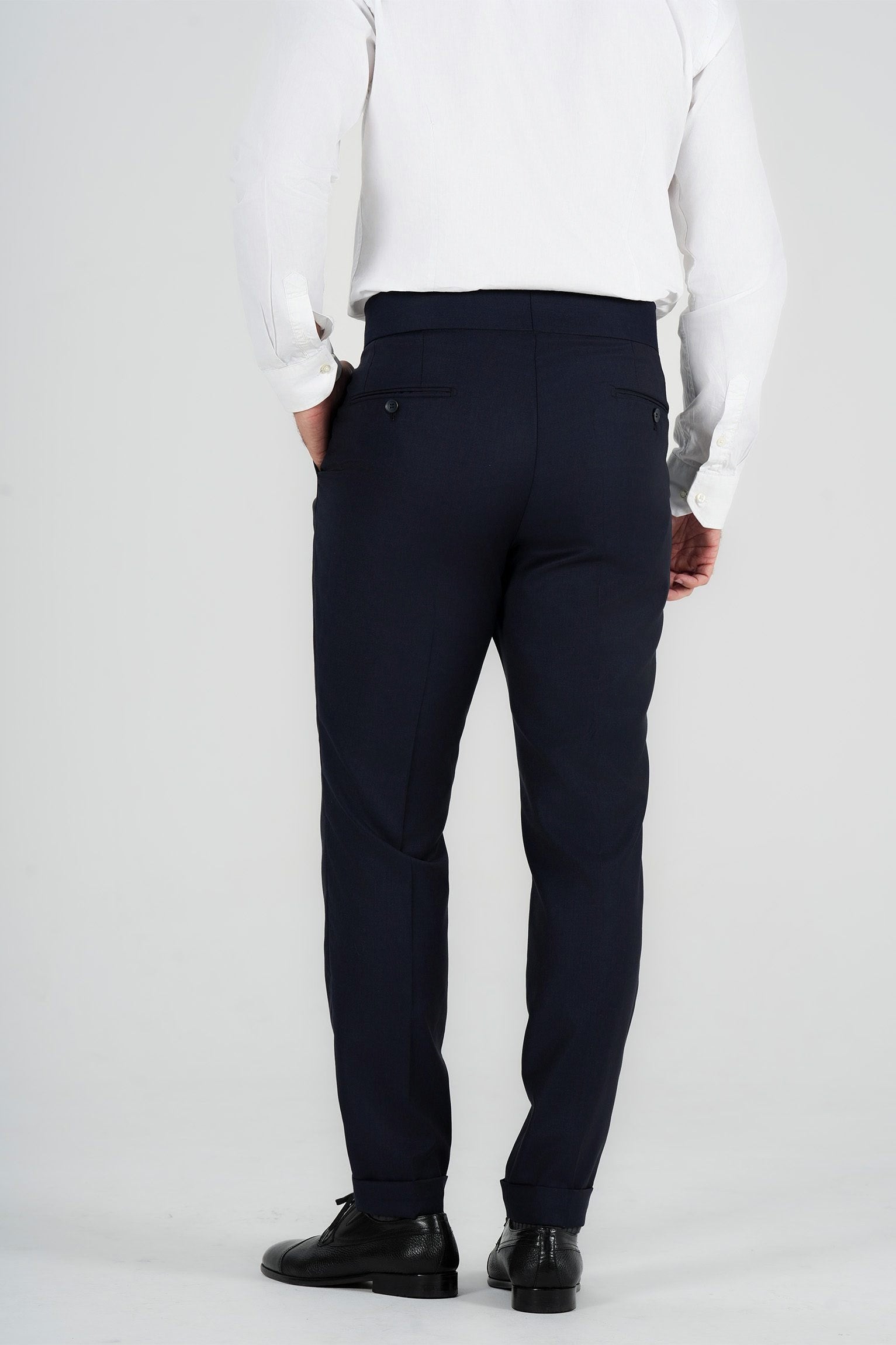 Mittellblau Hose aus italienischer Wolle Tailored Fit