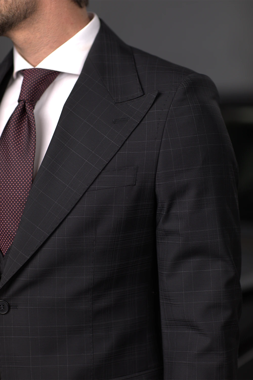 Schwarzer karierter Anzug, Modern Fit Einreiher