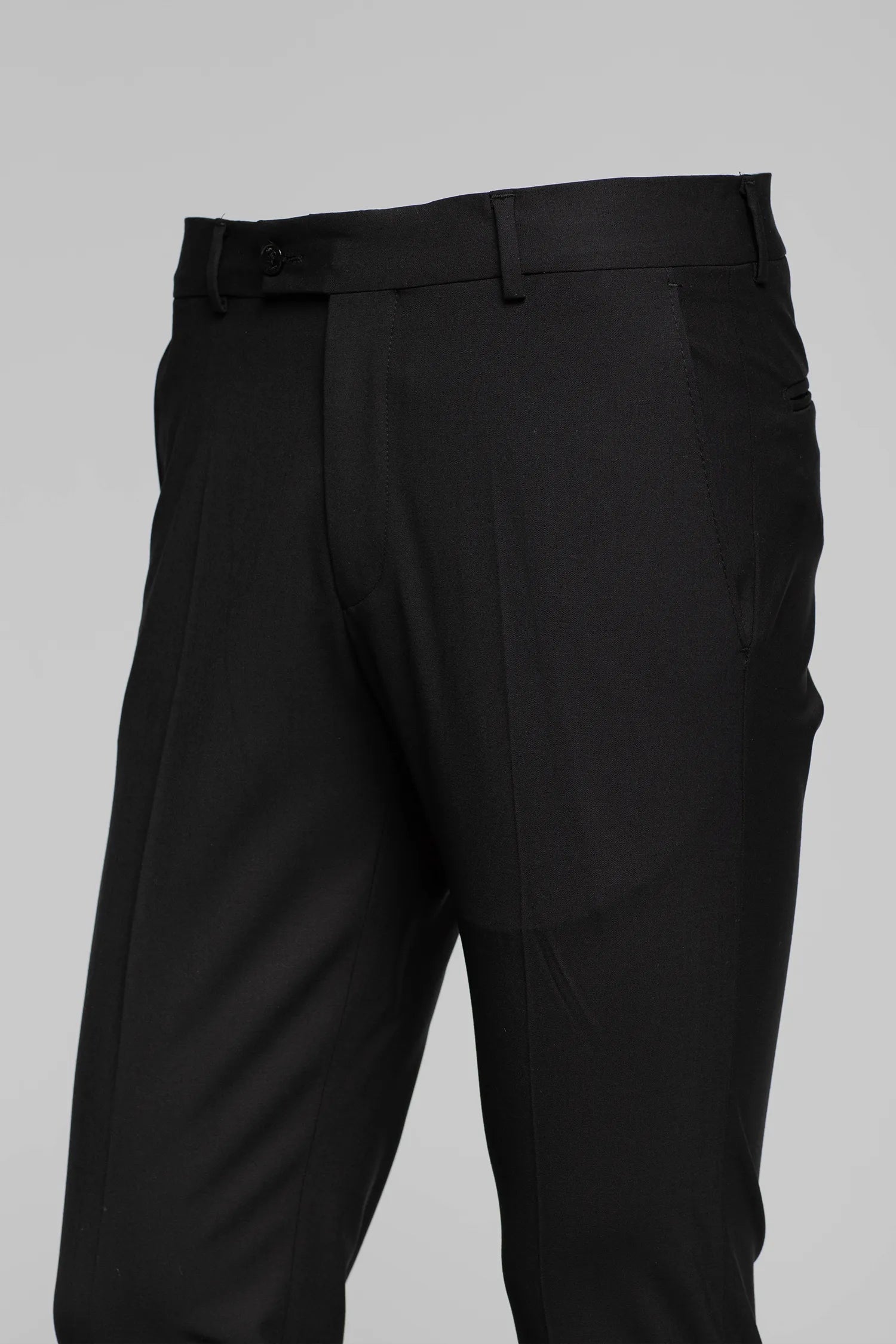Schwarze Slim Fit Giotelli