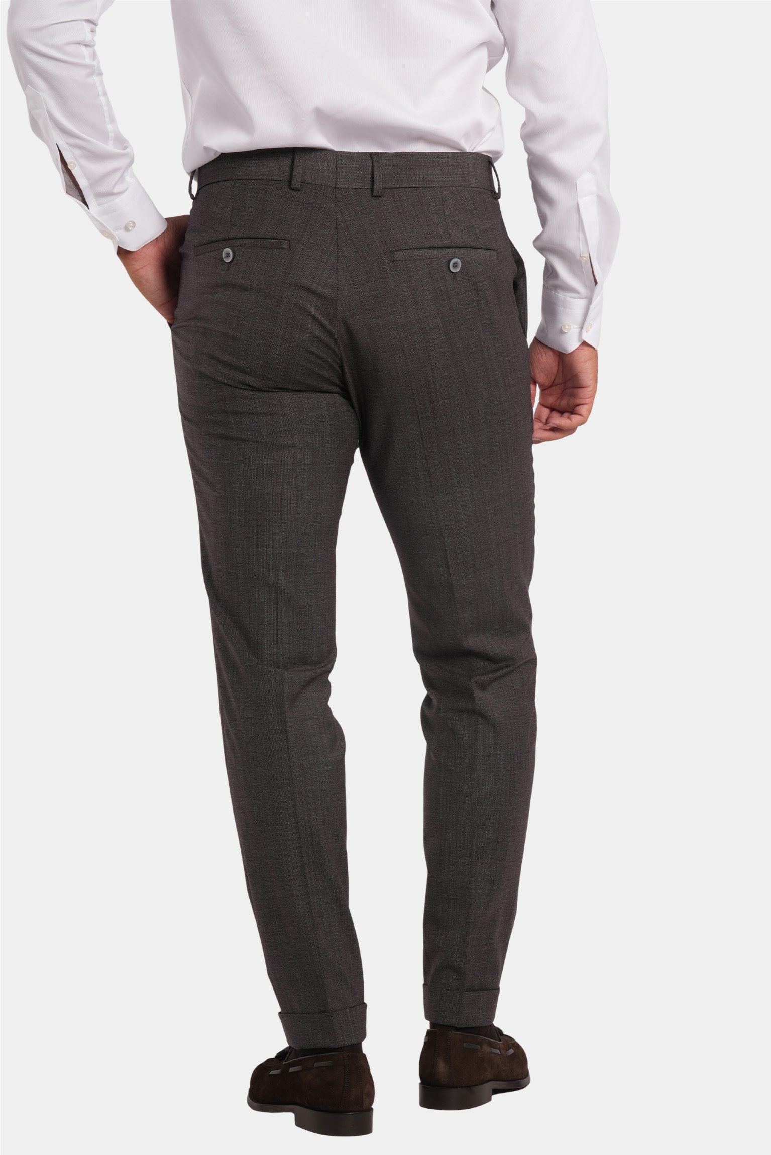Brauner Zweiteiler-Anzug aus Wolle mit Tailored Fit