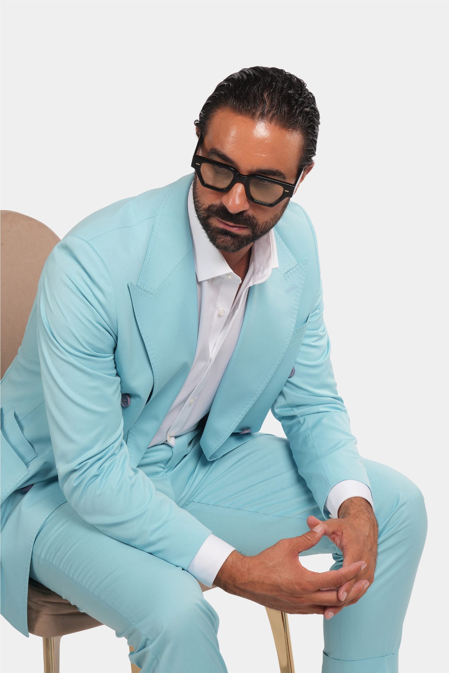 Hellblaue Modern Fit Zweireiher Anzug