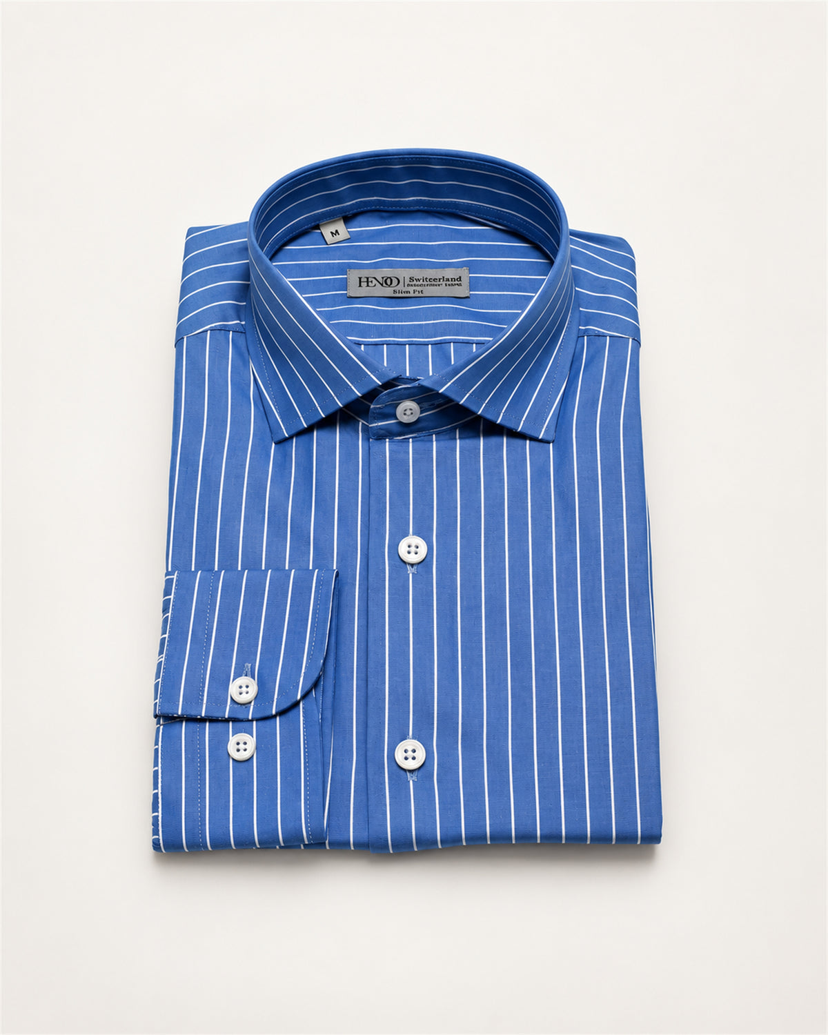Blaues Slim Fit Baumwollhemd mit weißen Streifen