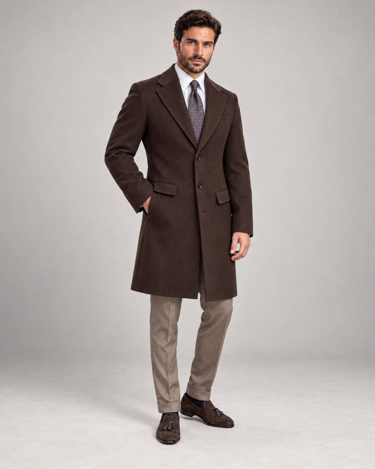 Brauner Herrenmantel aus Wolle – Made in Italy