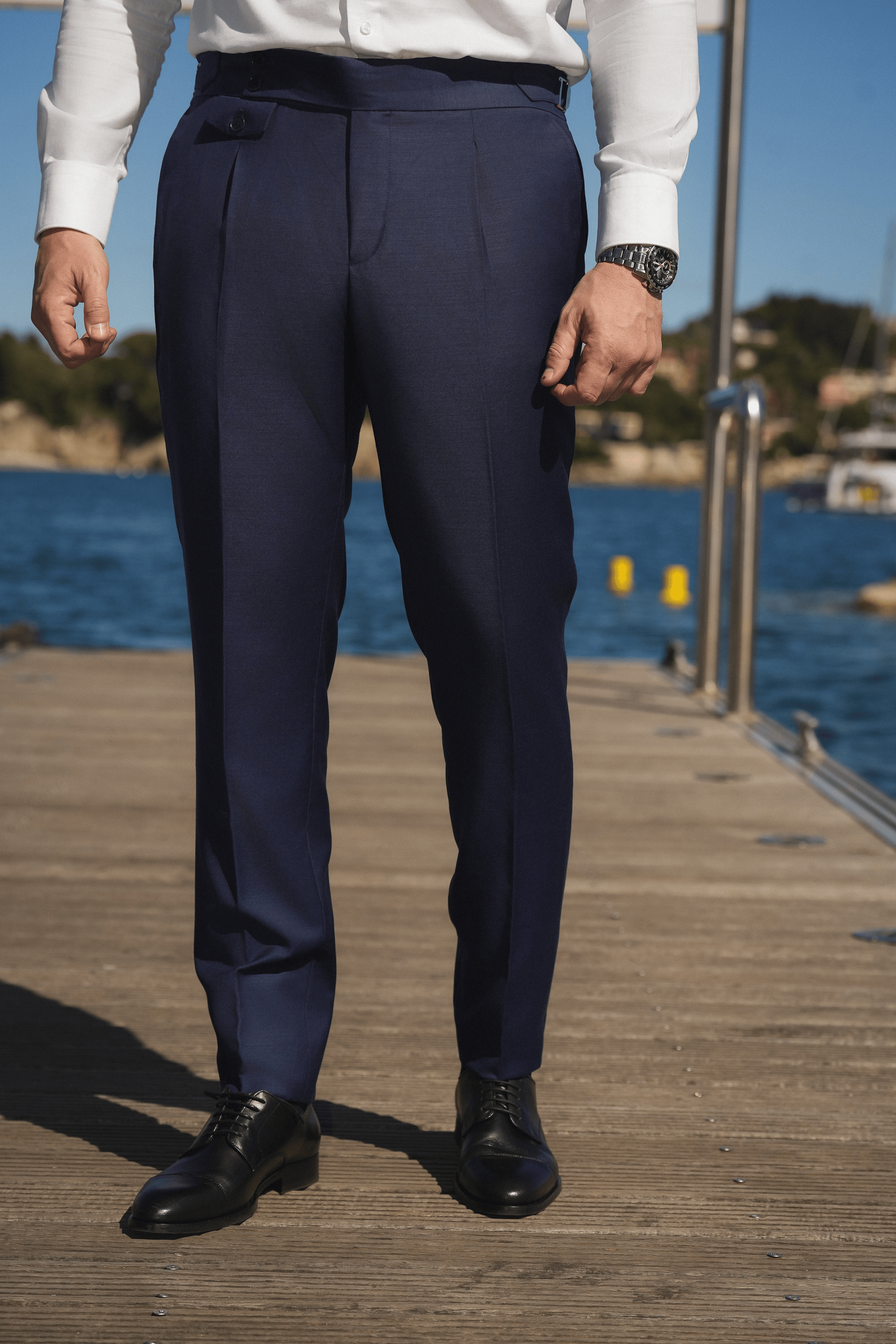 Dunkelblauer Slim-Fit Super 130’s Wollanzug mit Einreiher