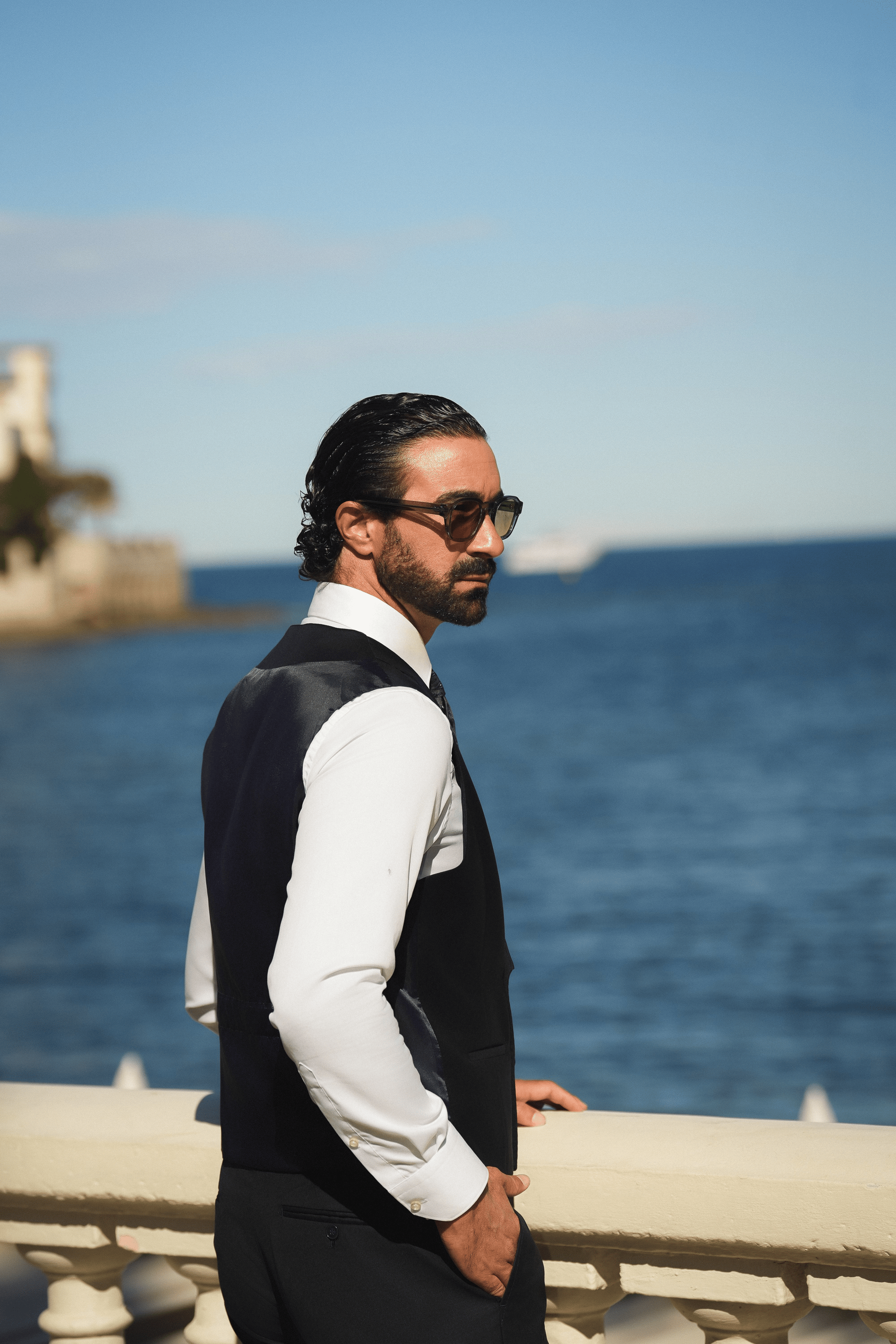 Dunkelblauer Slim-Fit Super 130’s Wollanzug mit Einreiher