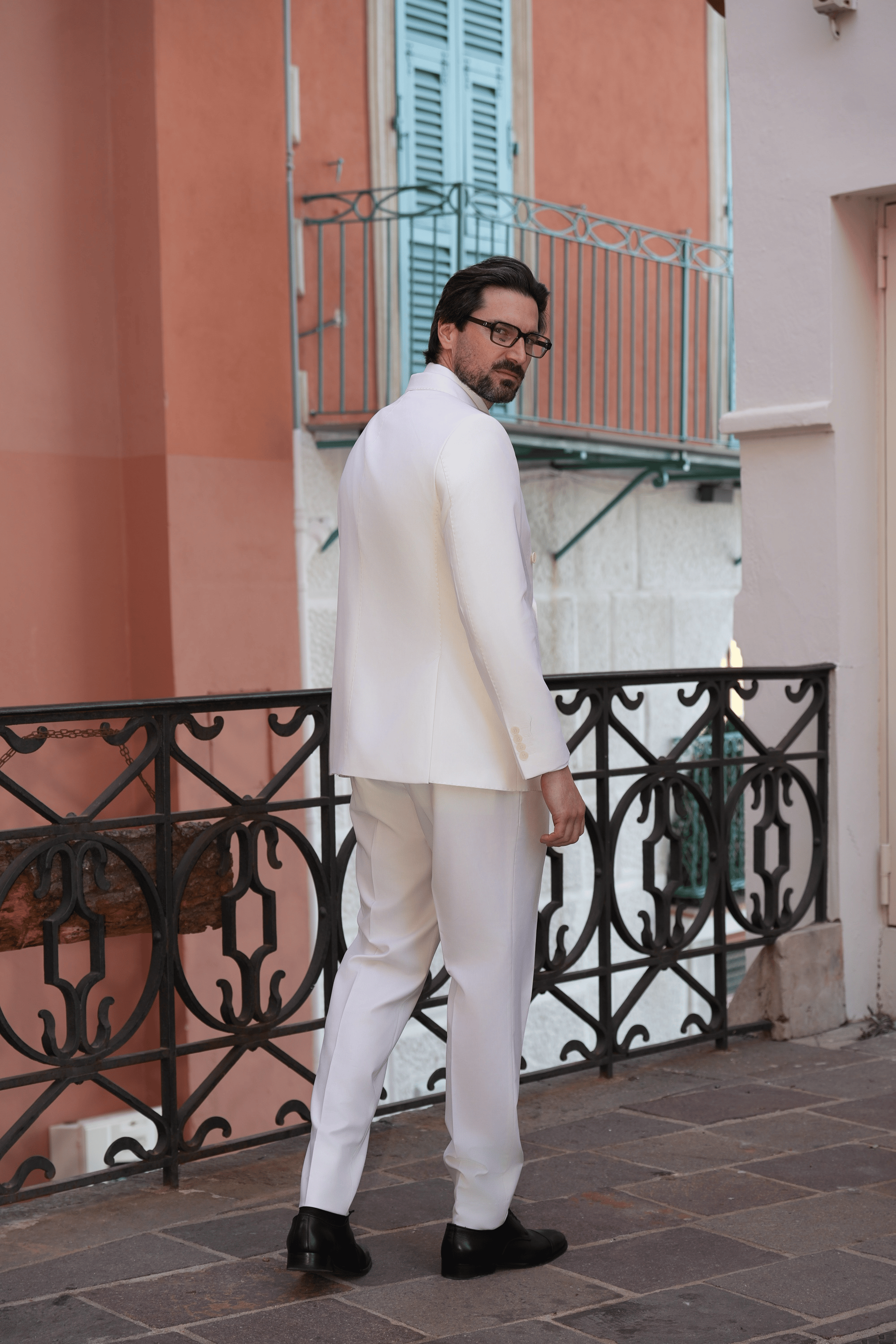 Ivory Slim-Fit Super 130’s Wool Double-Breasted Suit