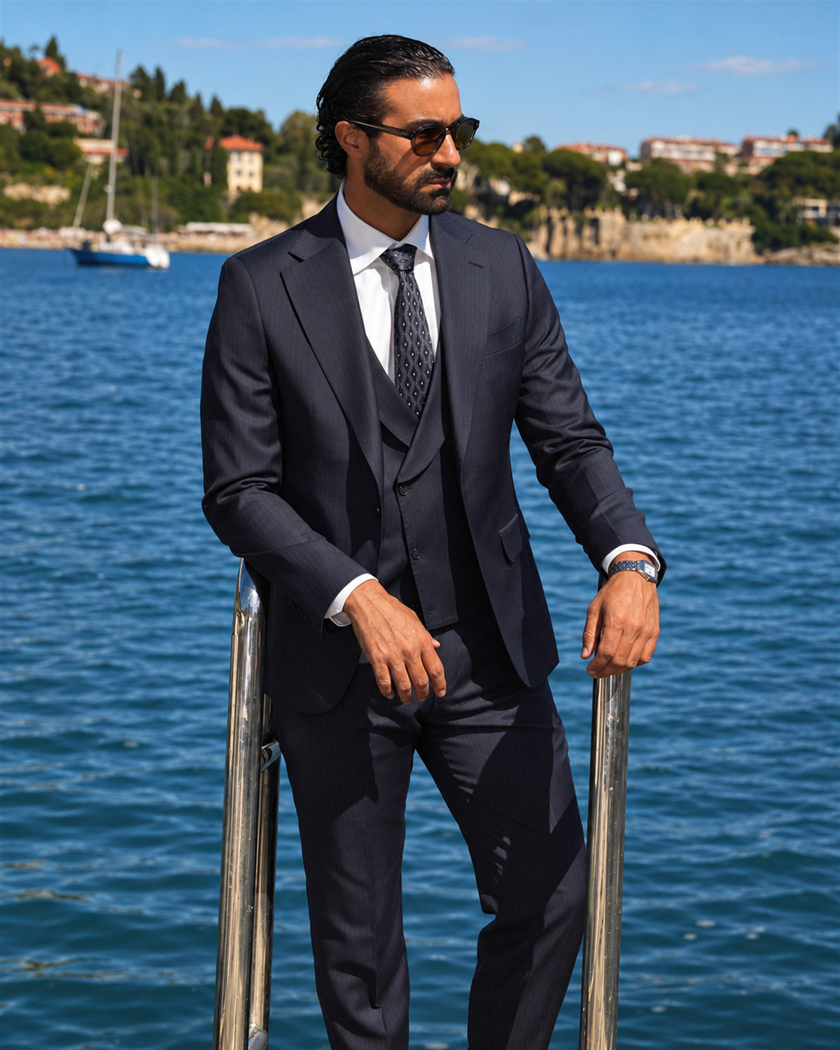 Dark blue Slim-Fit Super 130's pinstripe wool suit with single-breasted jacket