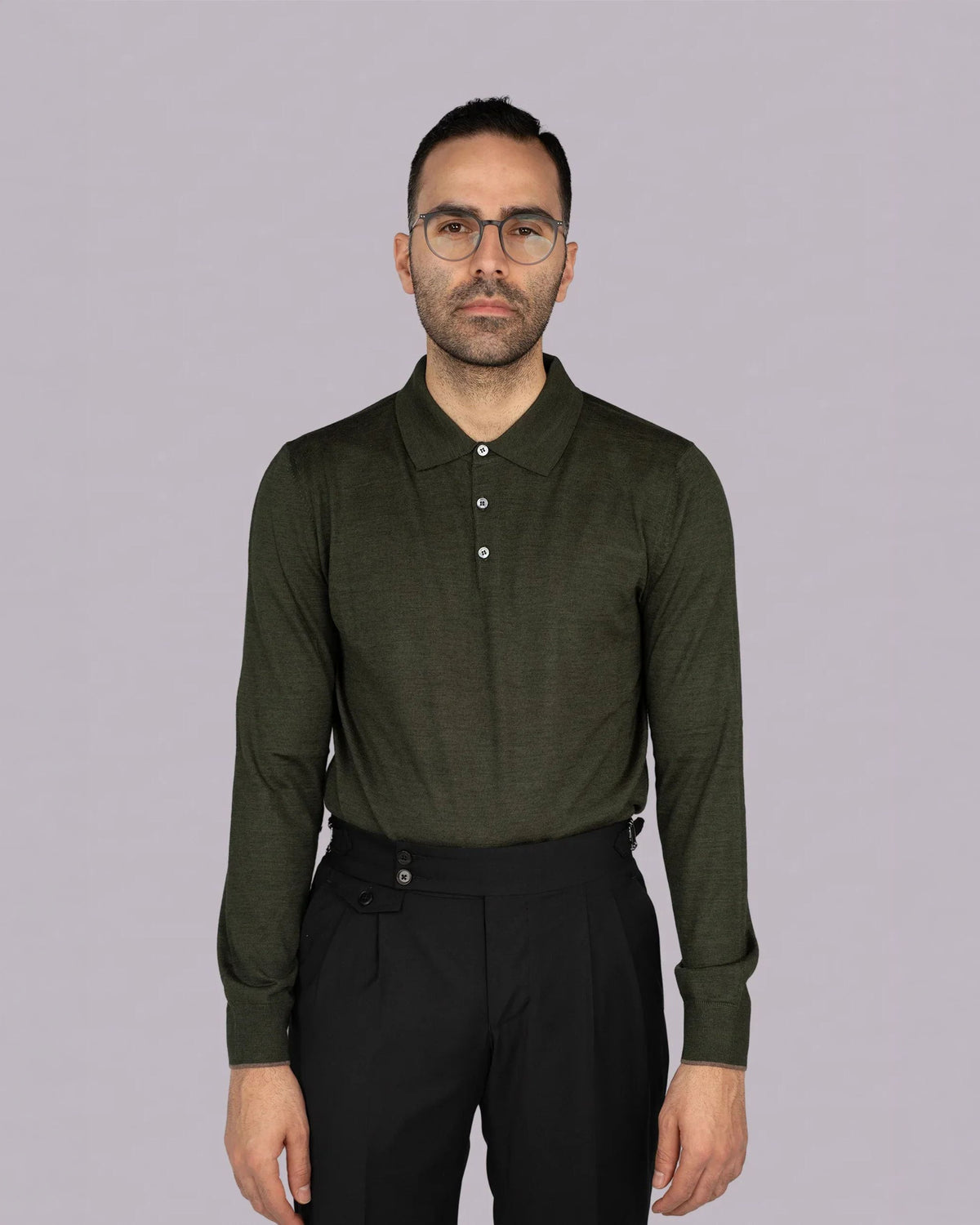 Dunkelgrüner italienischer Pullover aus Wollmischung