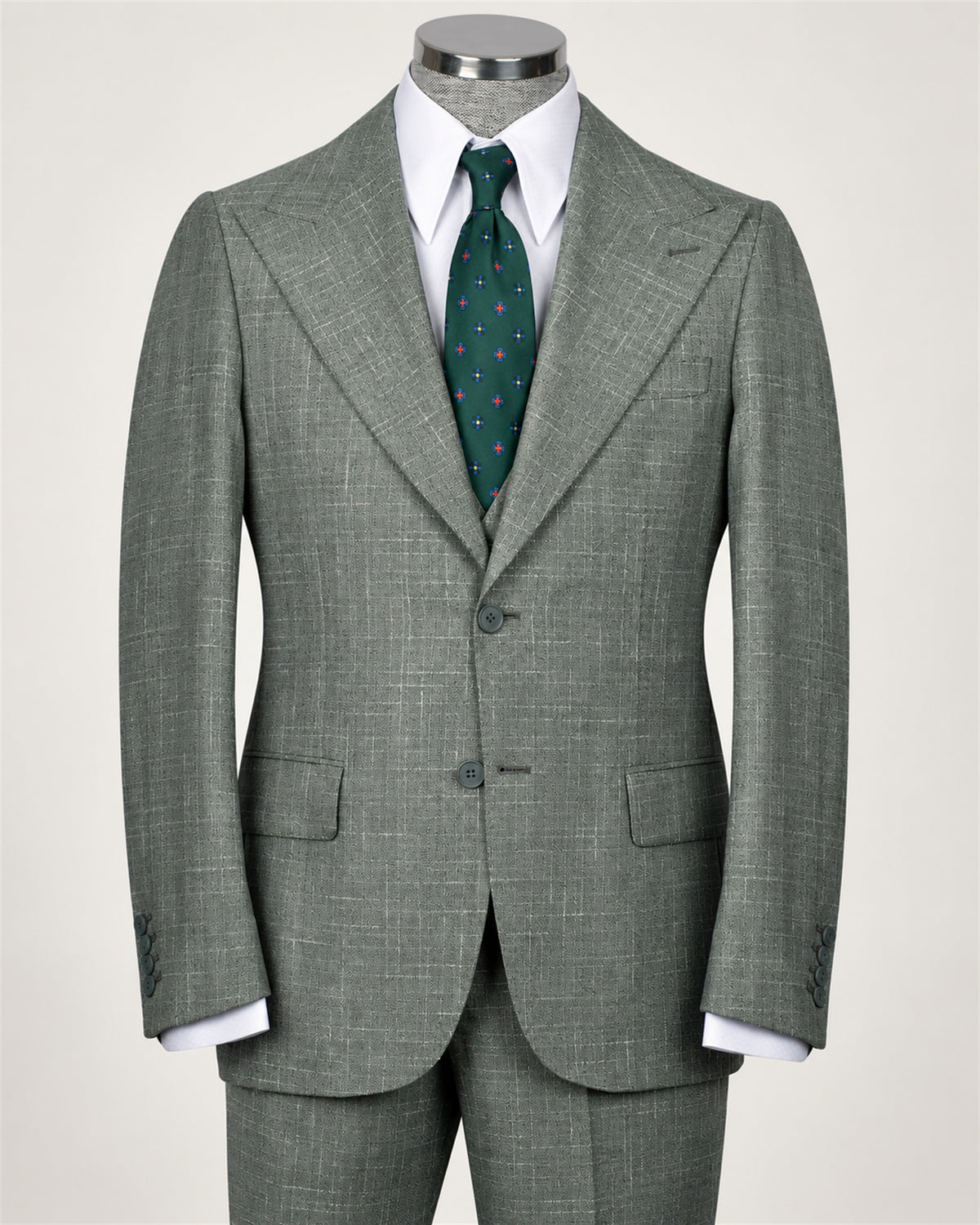 Green checked modern-fit three-piece suit – blazer on mannequin