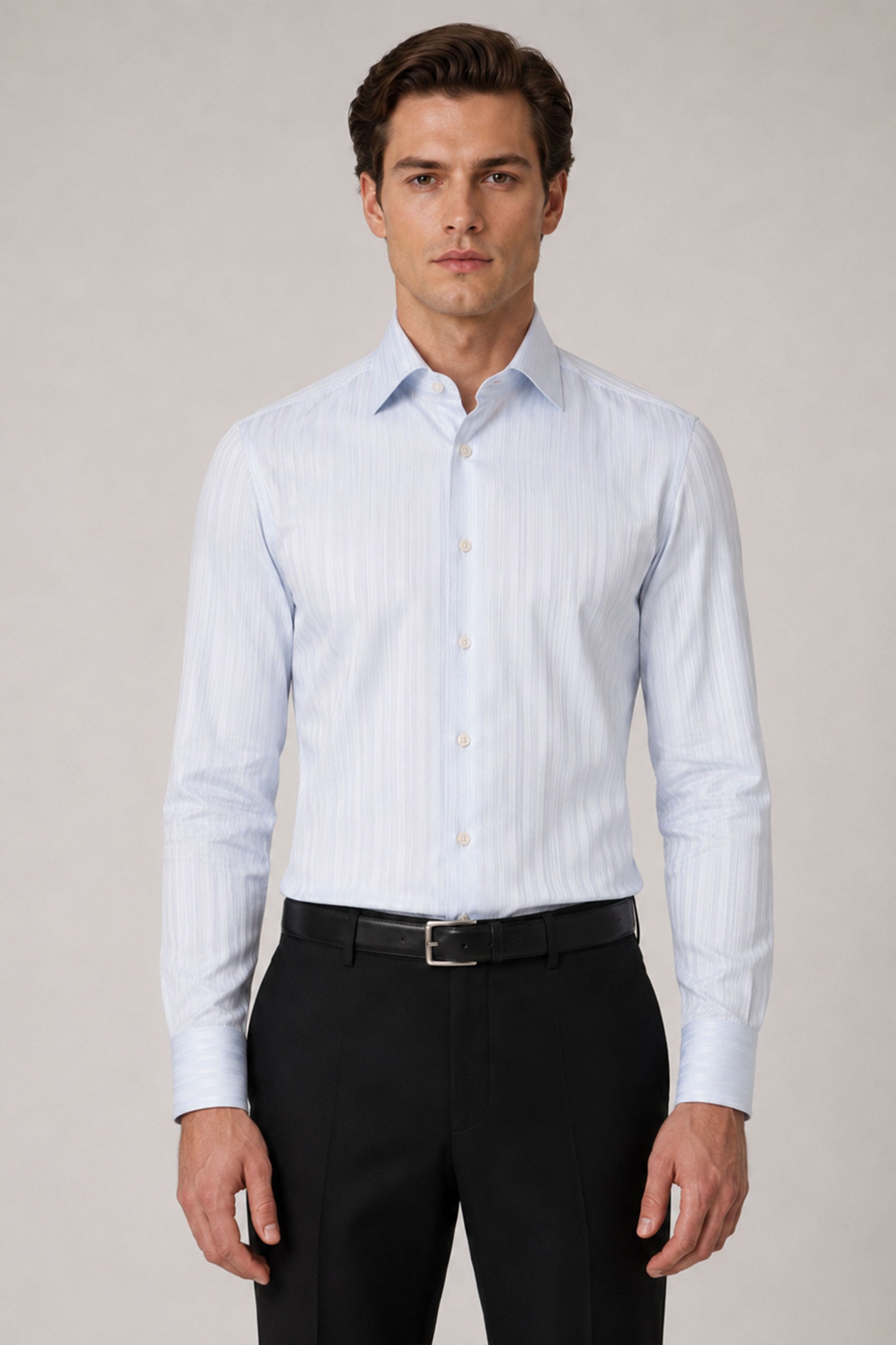 Hellblaues Slim Fit Hemd aus gestreifter Baumwolle