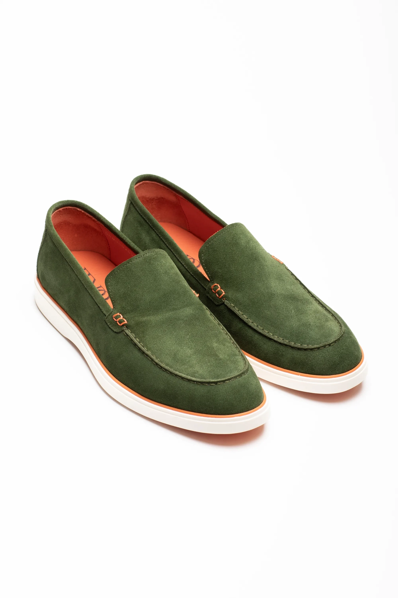 Hellgrüner Loafer-Schuh aus weichem Wildleder