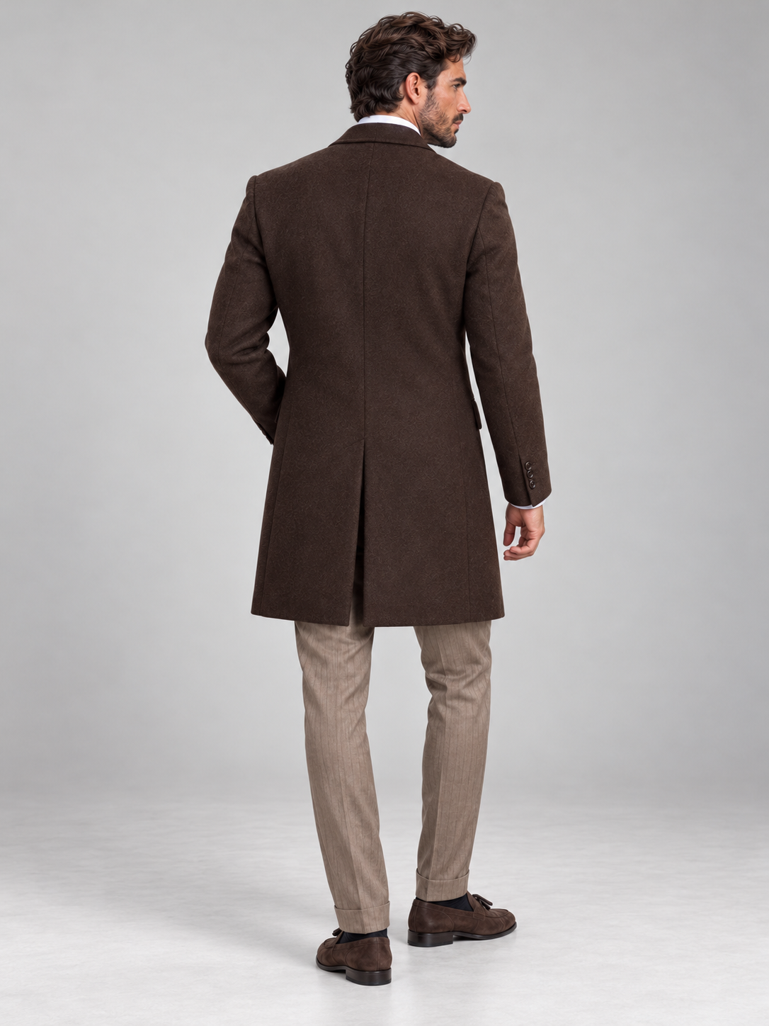 Brauner Herrenmantel aus Wolle – Made in Italy