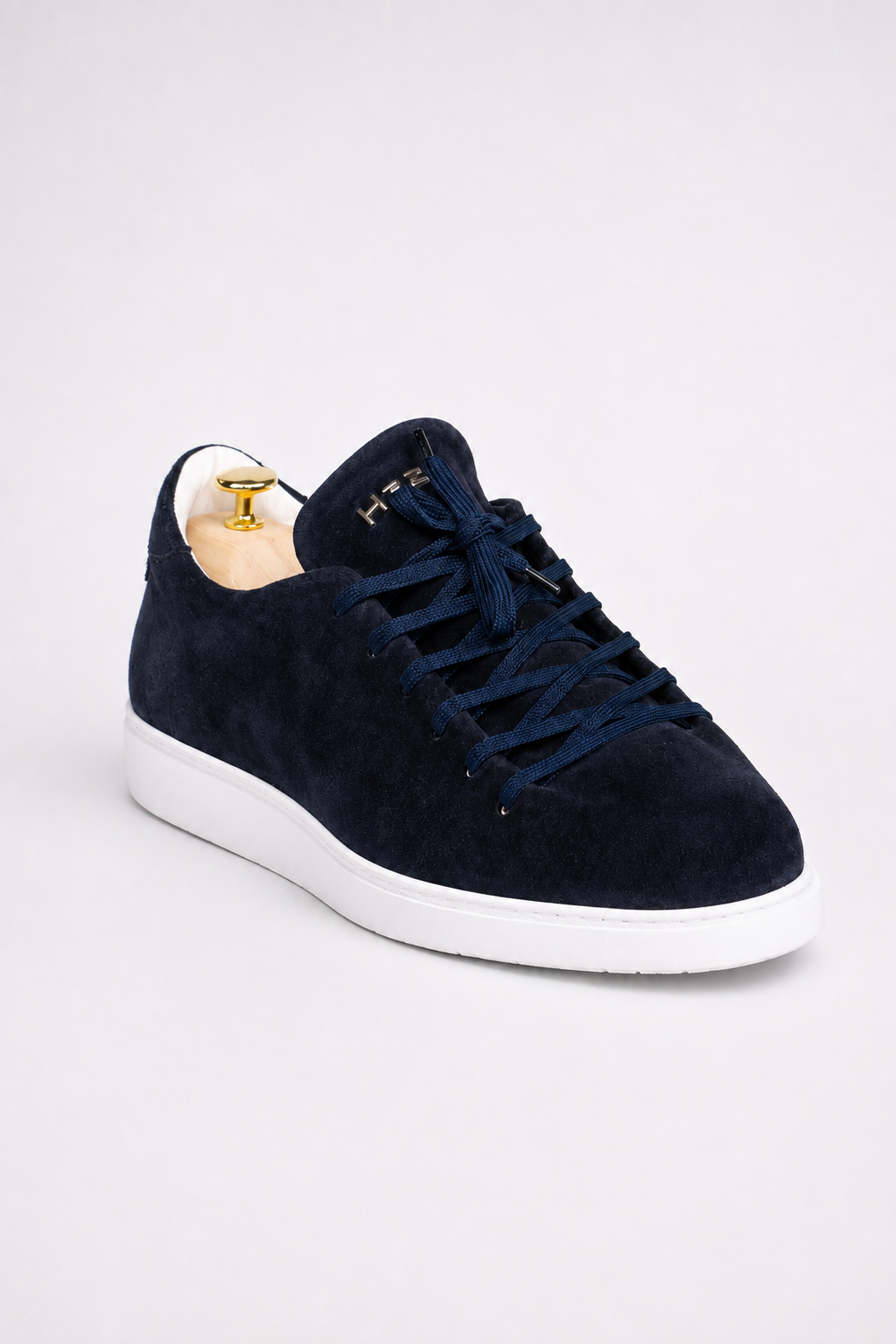 Marineblaue Low-Top-Sneaker aus Veloursleder