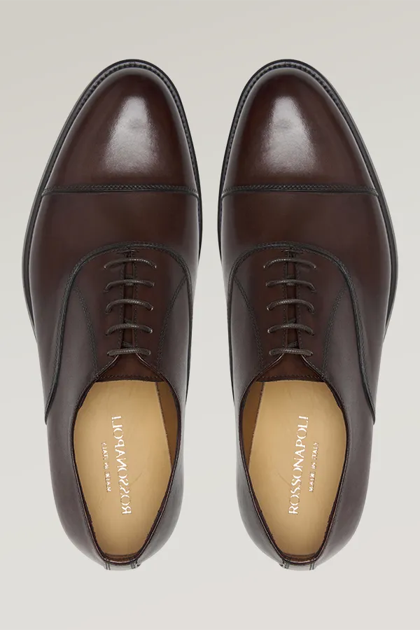 Brauner Oxford Cap-Toe-Schuh aus Kalbsleder