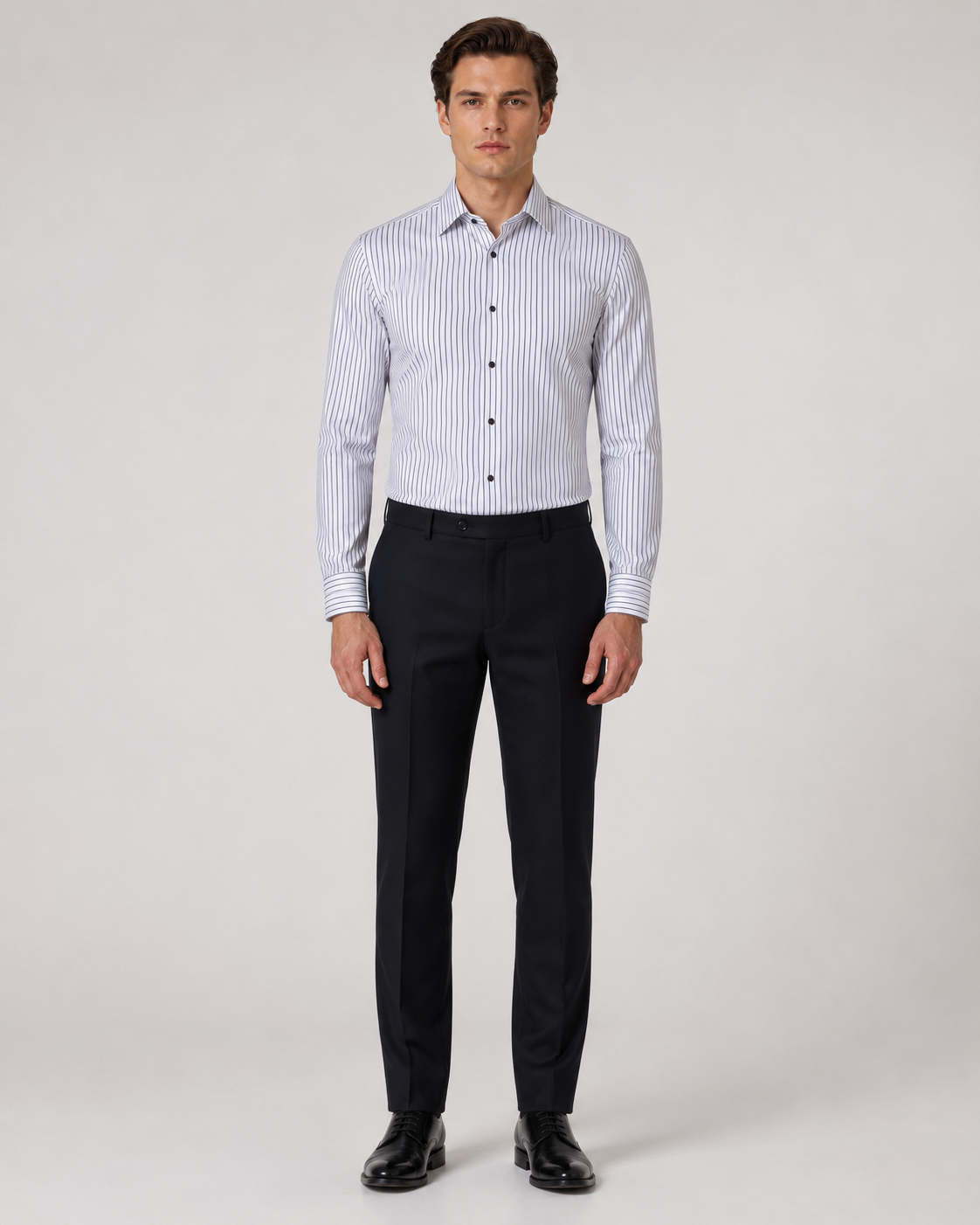 Schwarz gestreiftes Modern Fit Hemd