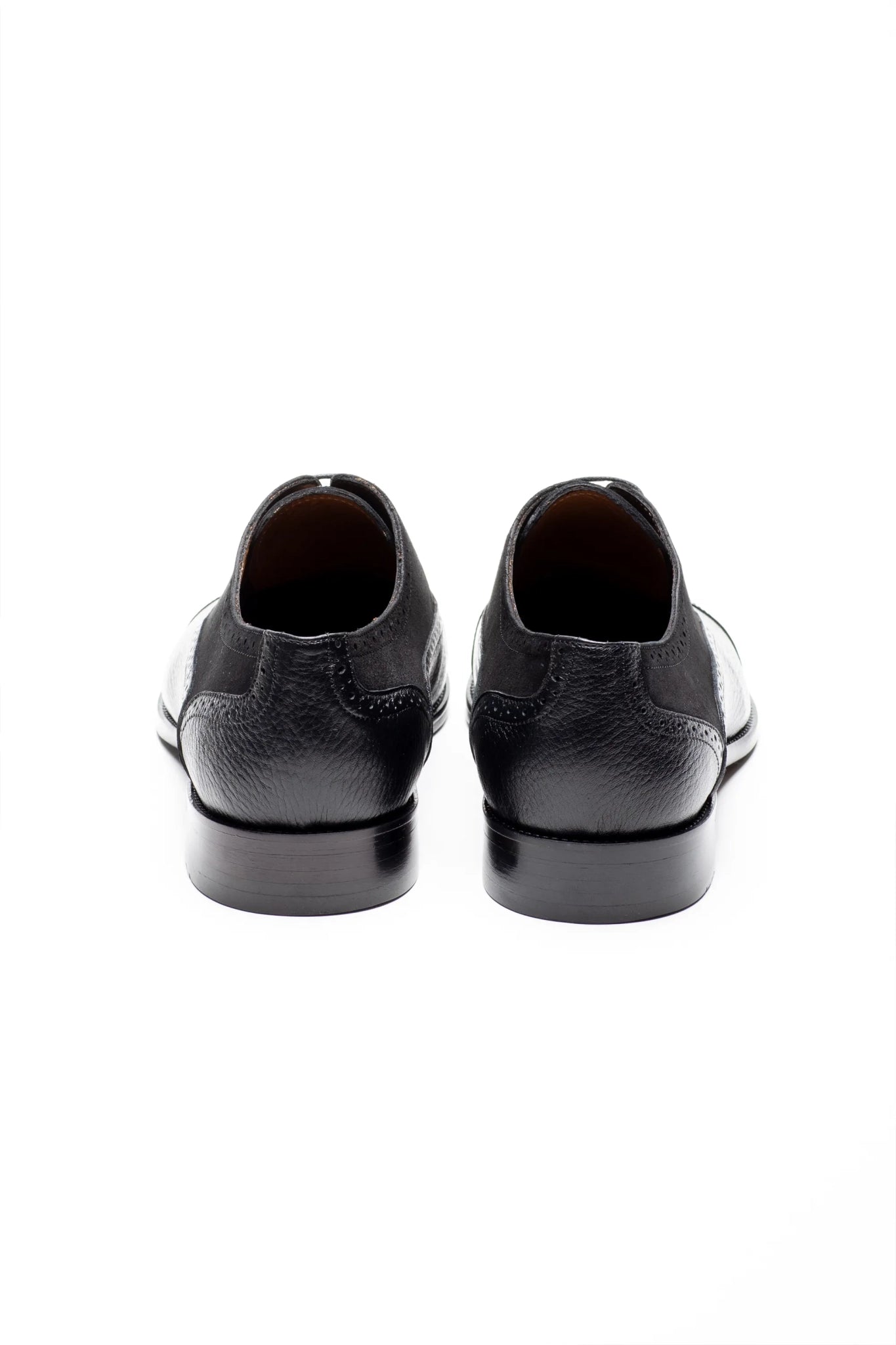 Schwarze klassische Schuhe