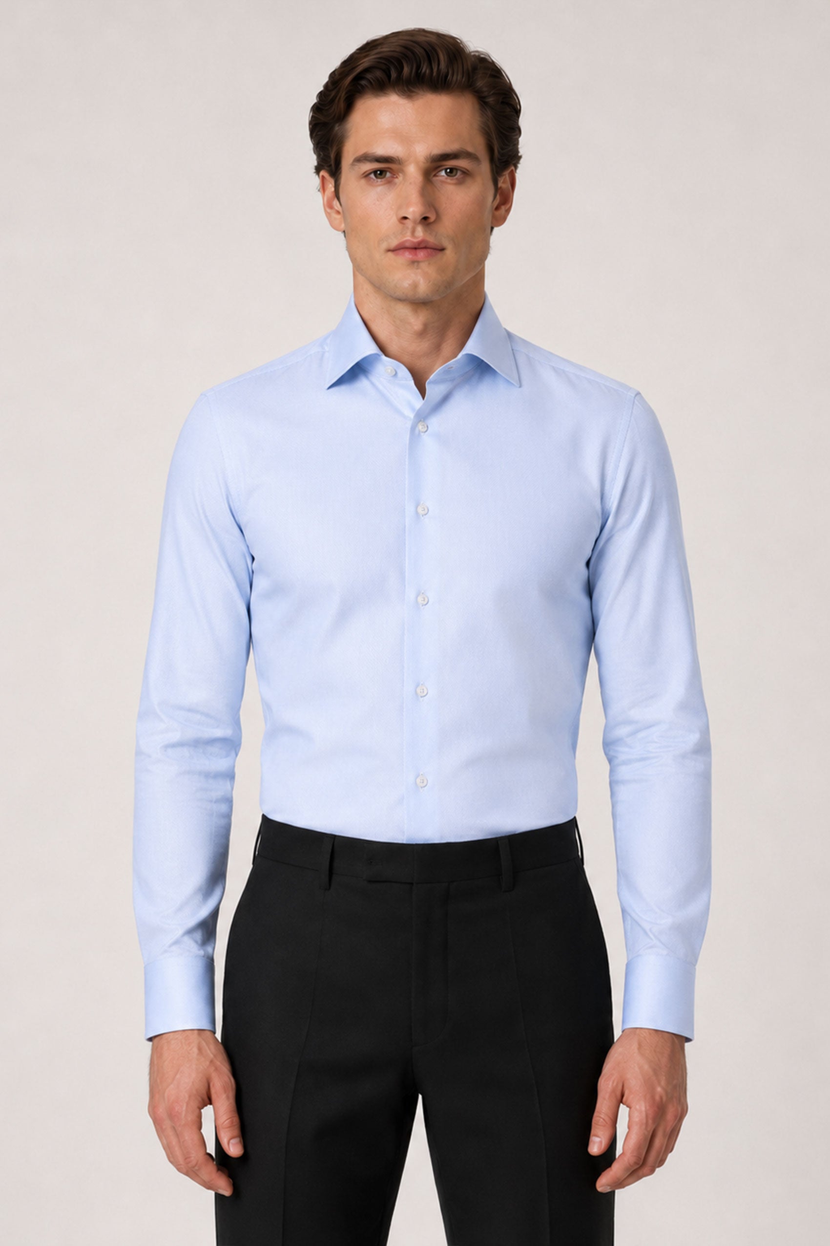 Sehr hellblaues Modern Fit Hemd