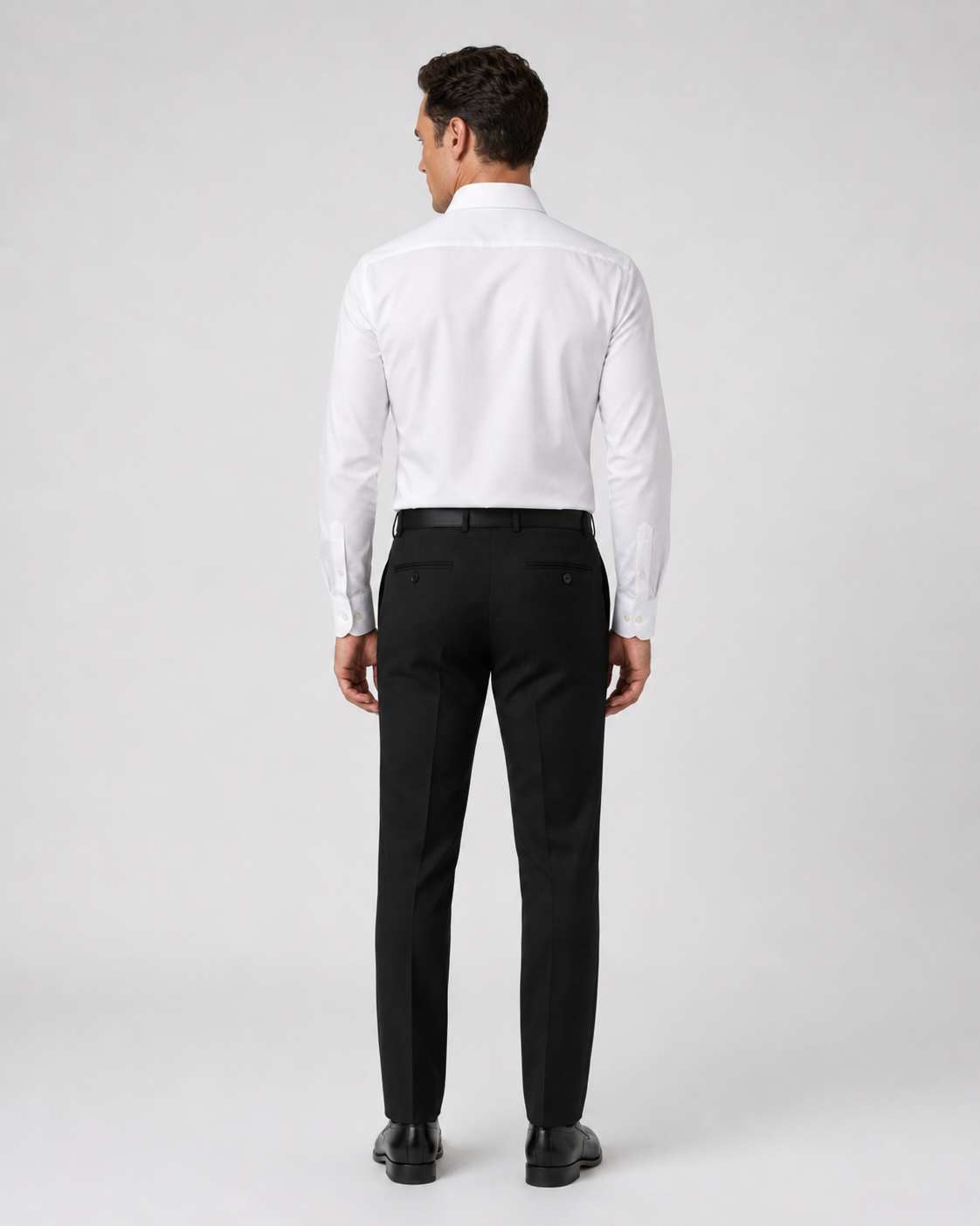 Weisses Baumwoll-Smokingshirt