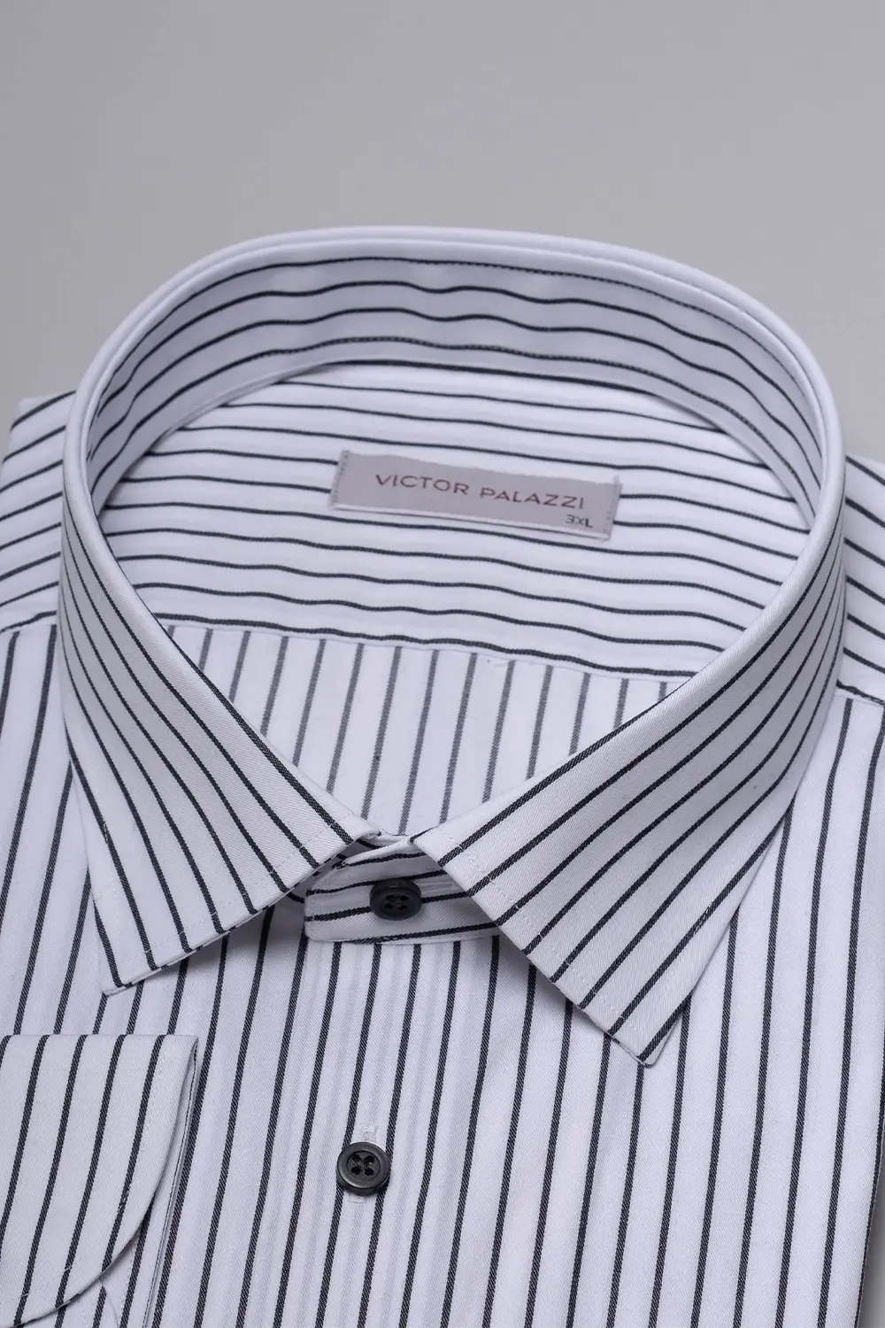 Schwarz gestreiftes Modern Fit Hemd