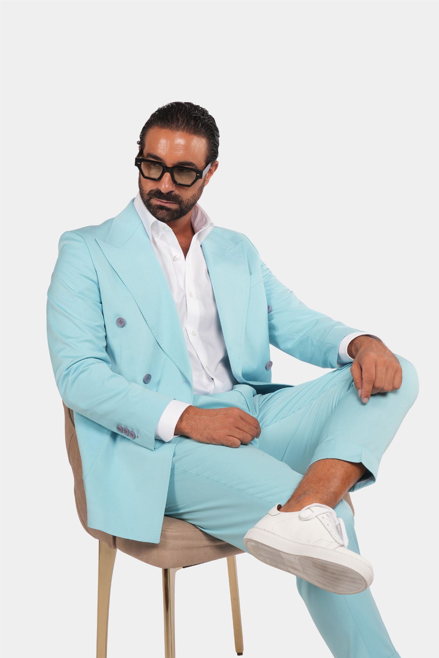 Hellblaue Modern Fit Zweireiher Anzug
