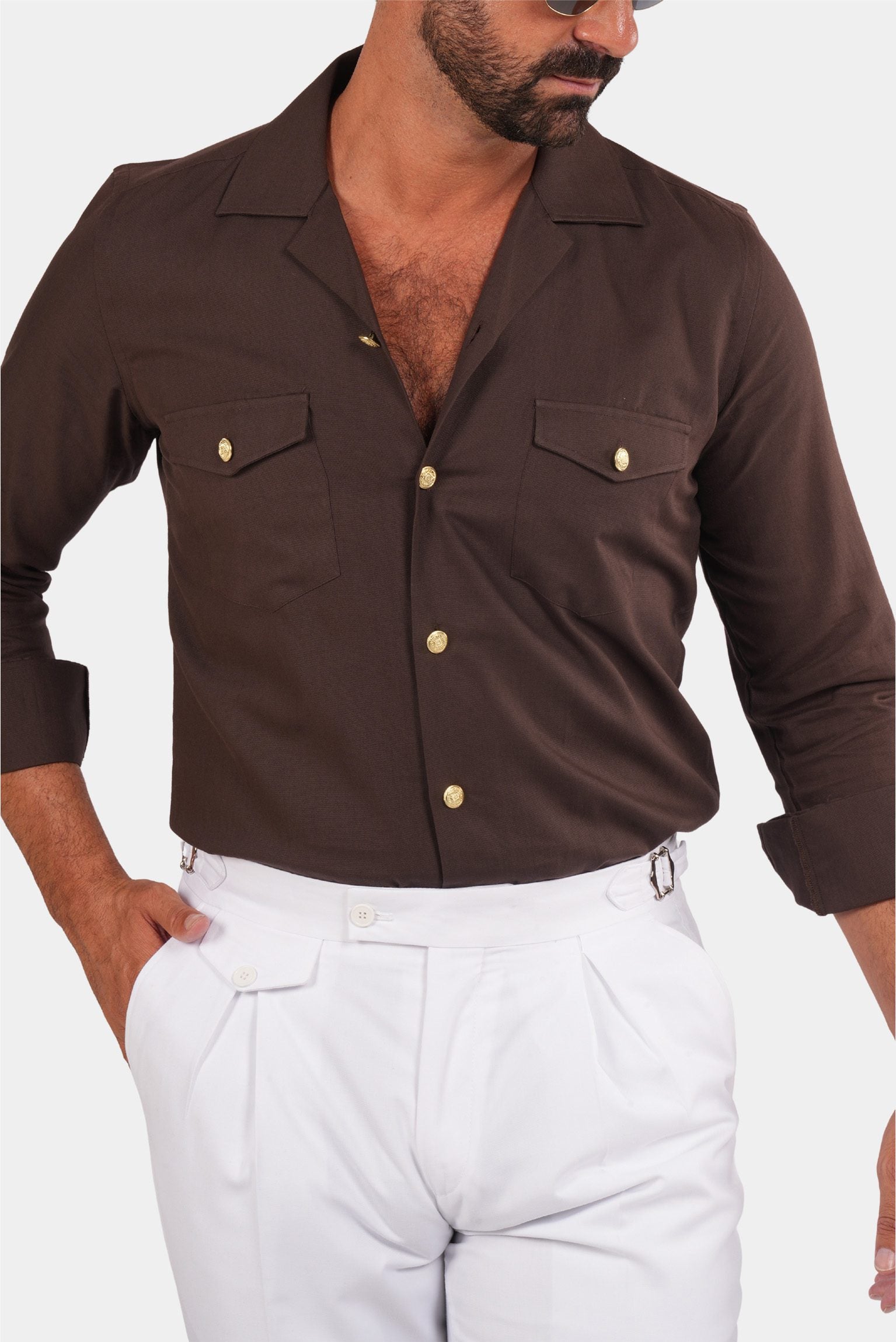 Braunes Safari-Hemd