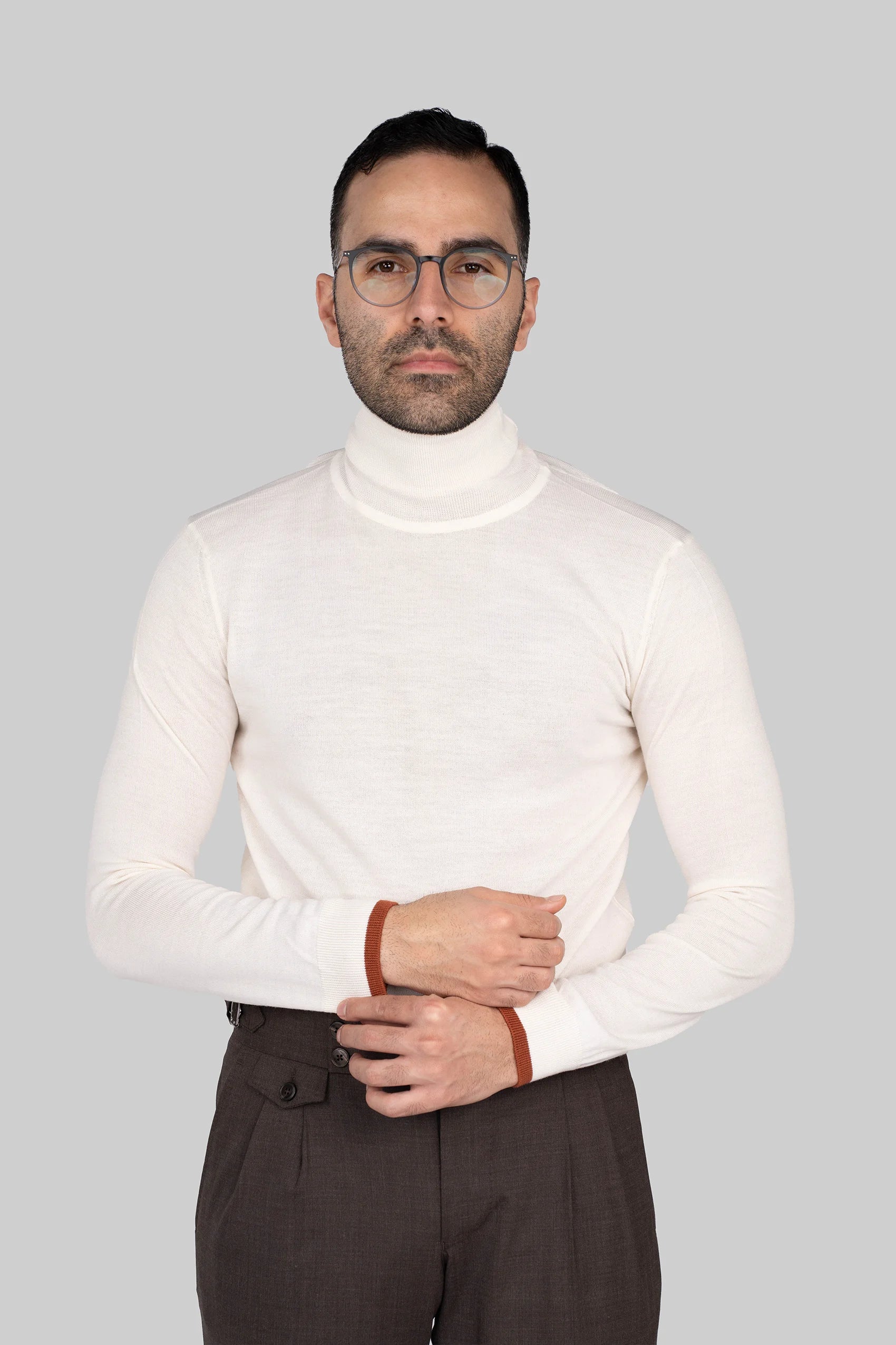 Cremefarbener italienischer Woll-Acryl-زenpullover