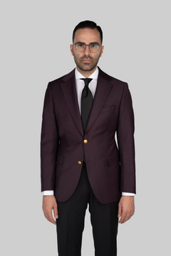 Eleganter Einreiher in tiefem Bordeaux – Aus feiner Wolle