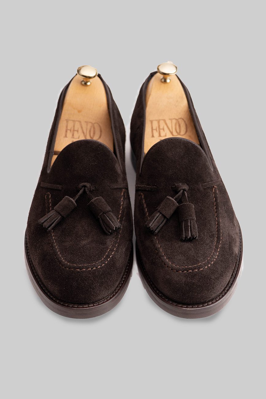 Brauner Tassel-Loafer aus Wildleder