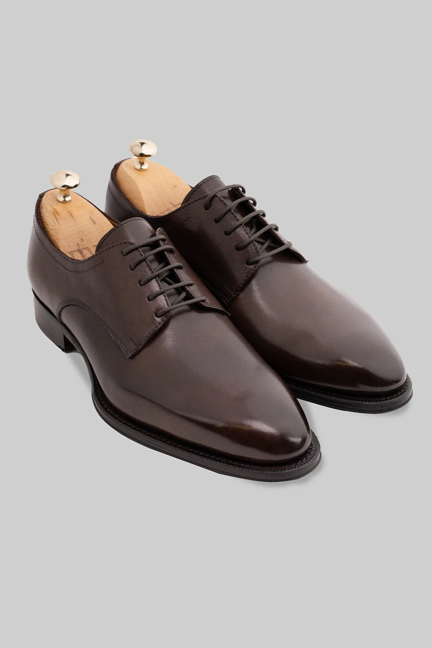 Brauner Derby-Schuh aus Kalbsleder
