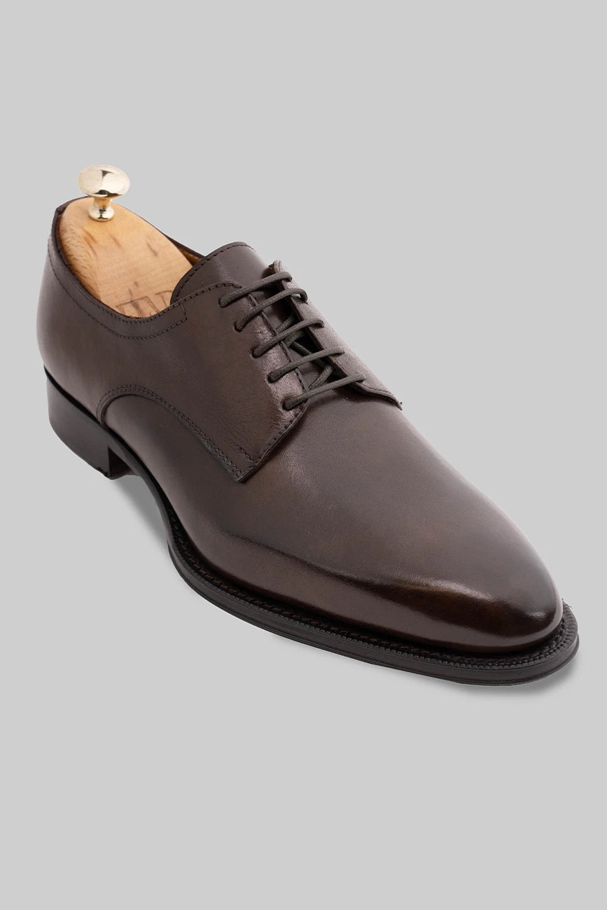 Brauner Derby-Schuh aus Kalbsleder