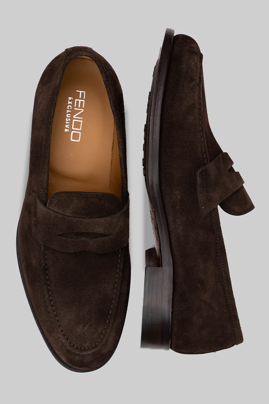 Brauner Penny Loafer aus Veloursleder