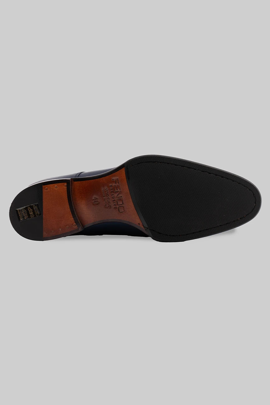 Dunkelblauer Derby-Schuh aus Kalbsleder