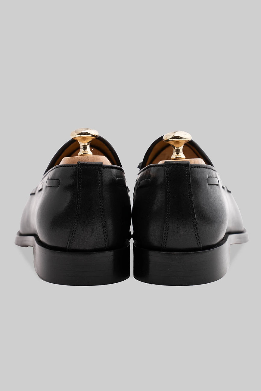 Schwarzer Tassel Loafer aus Kalbsleder