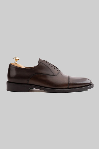 Brauner Oxford Cap-Toe-Schuh aus Kalbsleder