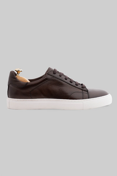 Brauner Sneaker aus Hirschleder