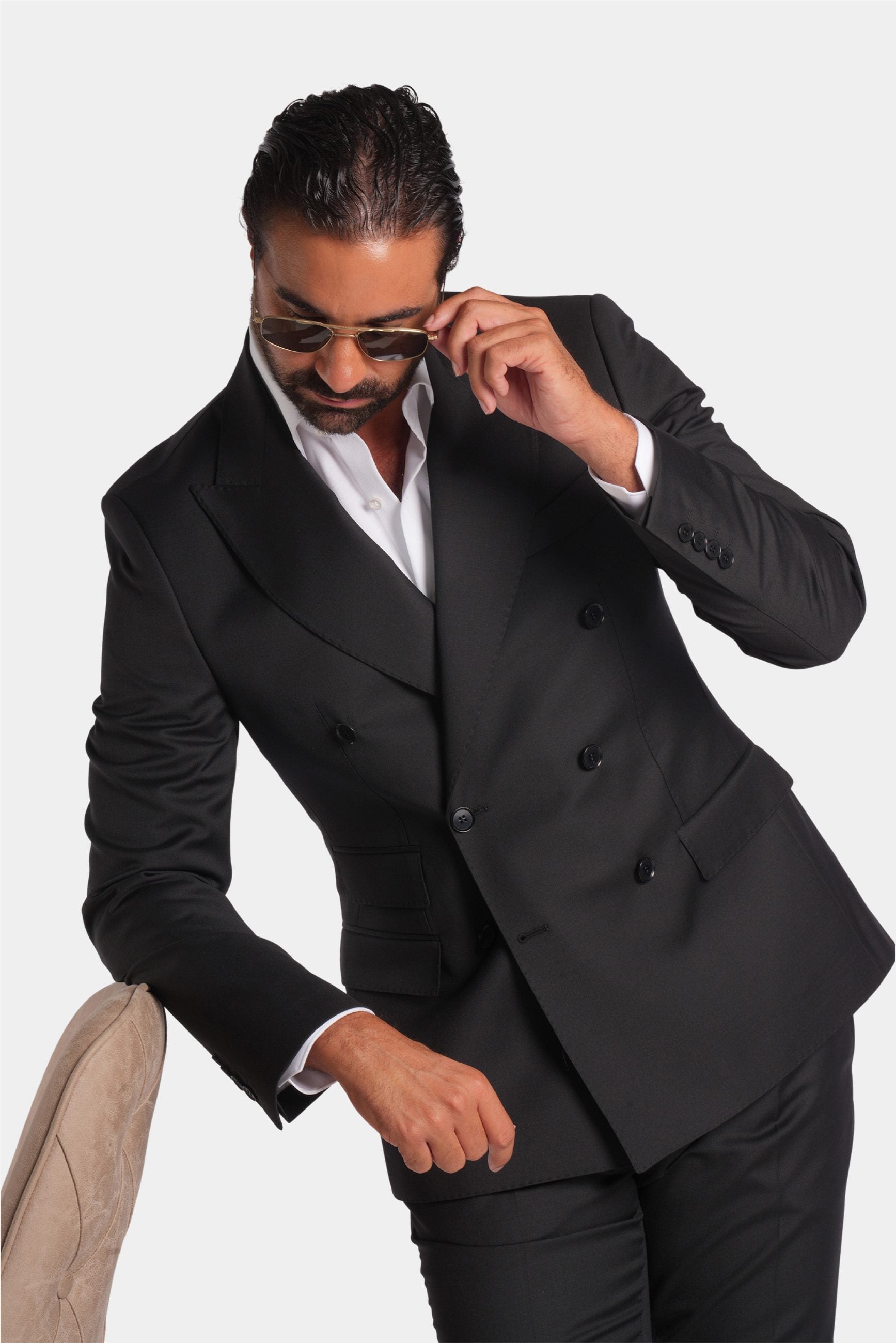 Schwarzer Slim Fit Zweireiher Anzug aus Wolle