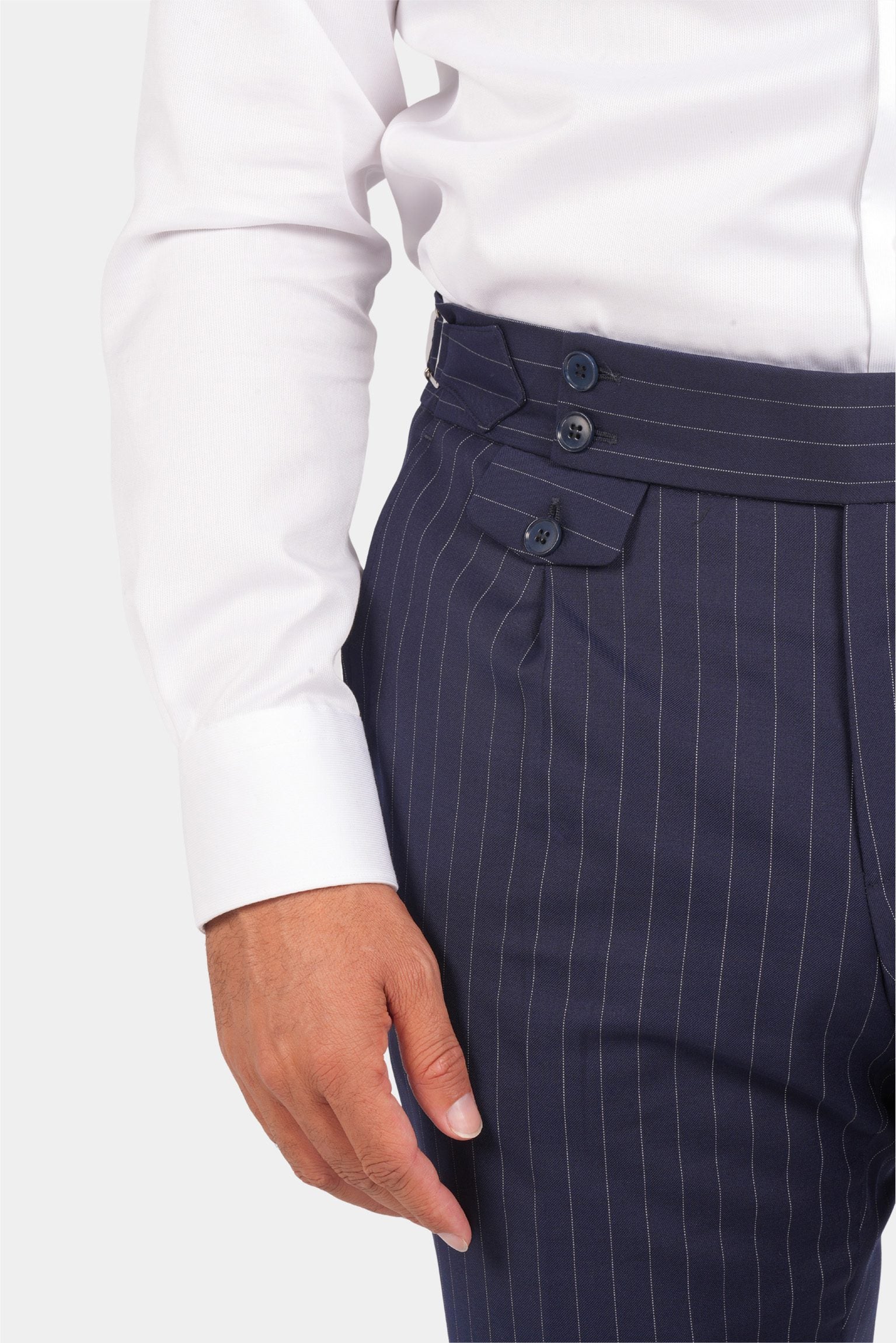 Marineblauer Nadelstreifen Slim Fit Zweireiher Anzug aus Wolle